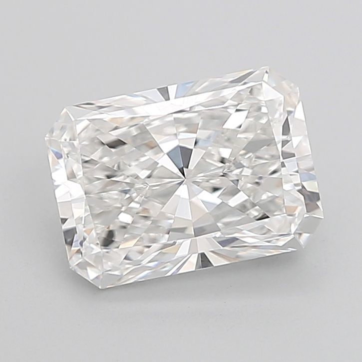 IGI Radiant 3.56ct E VVS2 - Loose Lab Diamond: IGI Radiant 3.56ct E VVS2 - Loose Lab Diamond Item Specifics: Source: This Is A Real Diamond Grown In A Lab Not Mined. Carat: 3.56 Cut: - Color: E Clarity: VVS2 Polish: EX Symmetry: EX Measurements: 1