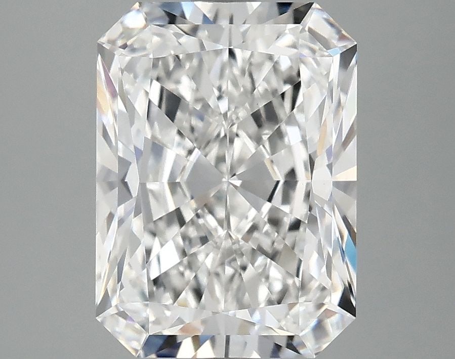 IGI Radiant 3.48ct E VVS2 - Loose Lab Diamond: IGI Radiant 3.48ct E VVS2 - Loose Lab Diamond Item Specifics: Source: This Is A Real Diamond Grown In A Lab Not Mined. Carat: 3.48 Cut: - Color: E Clarity: VVS2 Polish: EX Symmetry: EX Measurements: 1