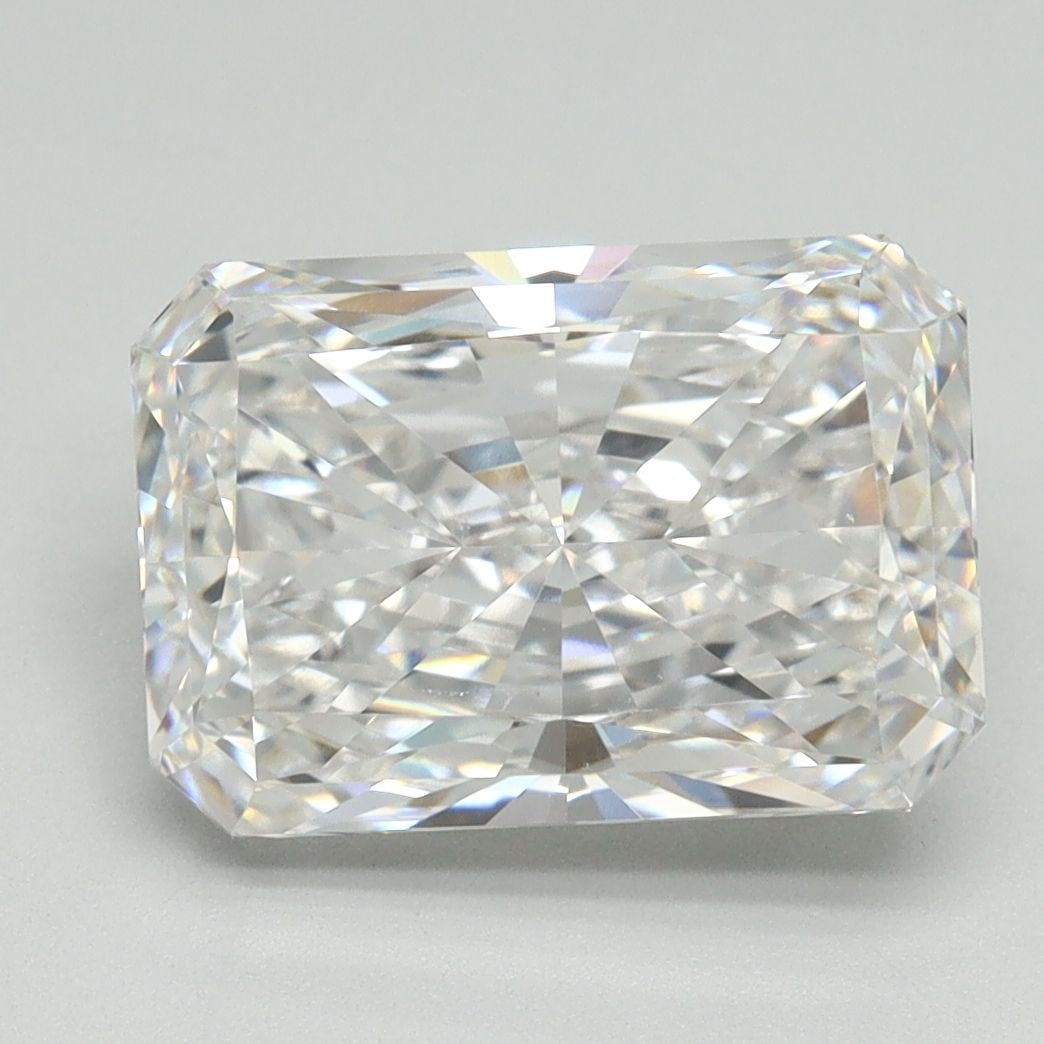 IGI Radiant 4.15ct D VVS2 - Loose Lab Diamond: IGI Radiant 4.15ct D VVS2 - Loose Lab Diamond Item Specifics: Source: This Is A Real Diamond Grown In A Lab Not Mined. Carat: 4.15 Cut: - Color: D Clarity: VVS2 Polish: EX Symmetry: EX Measurements: 1