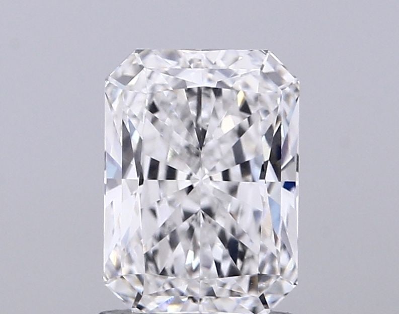 IGI Radiant 2.05ct D VVS1 - Loose Lab Diamond: IGI Radiant 2.05ct D VVS1 - Loose Lab Diamond Item Specifics: Source: This Is A Real Diamond Grown In A Lab Not Mined. Carat: 2.05 Cut: - Color: D Clarity: VVS1 Polish: EX Symmetry: EX Measurements: 8