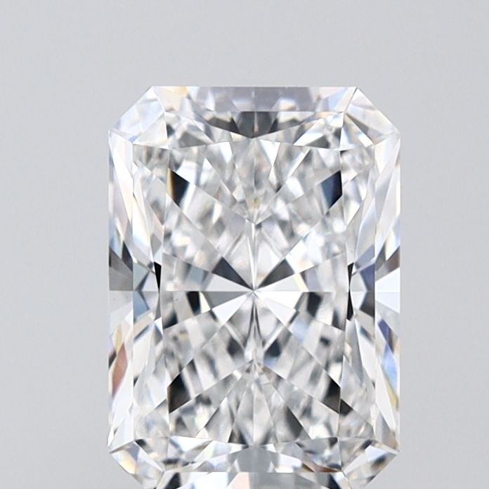 IGI Radiant 1.85ct E VVS2 - Loose Lab Diamond: IGI Radiant 1.85ct E VVS2 - Loose Lab Diamond Item Specifics: Source: This Is A Real Diamond Grown In A Lab Not Mined. Carat: 1.85 Cut: - Color: E Clarity: VVS2 Polish: EX Symmetry: EX Measurements: 8