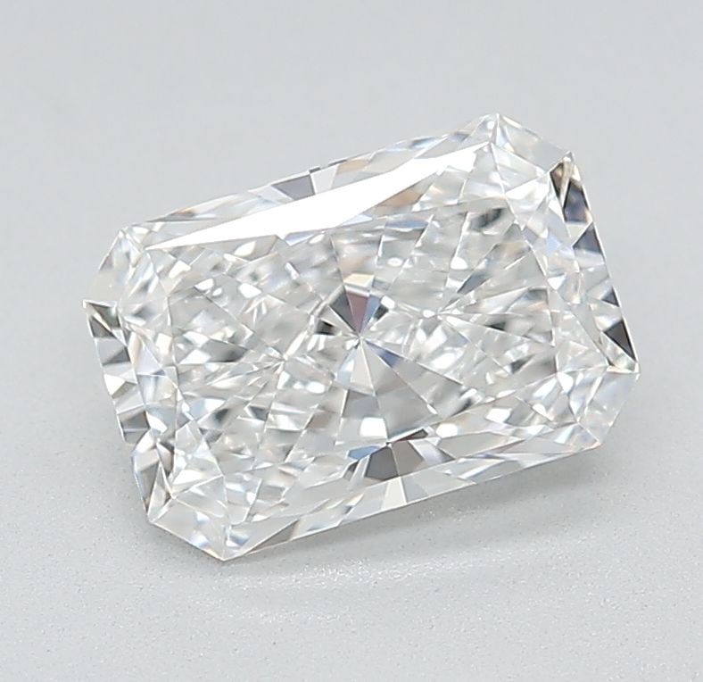 IGI Radiant 1.6ct E VVS2 - Loose Lab Diamond: IGI Radiant 1.6ct E VVS2 - Loose Lab Diamond Item Specifics: Source: This Is A Real Diamond Grown In A Lab Not Mined. Carat: 1.6 Cut: - Color: E Clarity: VVS2 Polish: EX Symmetry: EX Measurements: 8.4