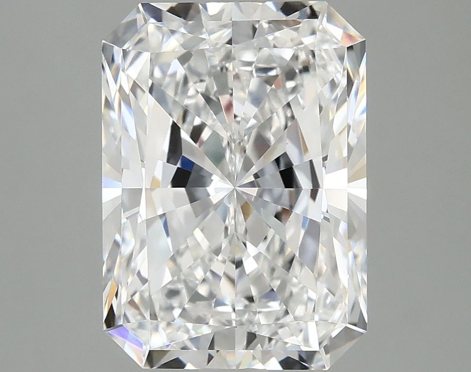 IGI Radiant 3.99ct D VVS2 - Loose Lab Diamond: IGI Radiant 3.99ct D VVS2 - Loose Lab Diamond Item Specifics: Source: This Is A Real Diamond Grown In A Lab Not Mined. Carat: 3.99 Cut: - Color: D Clarity: VVS2 Polish: EX Symmetry: EX Measurements: 1