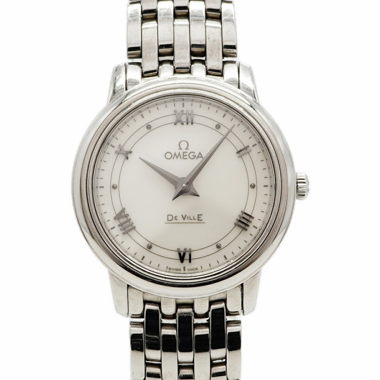 Wristwatch by Omega: Wristwatch by Omega Stainless steel band provides a sleek and modern look, while the white dial adds a touch of elegance. This Omega quartz wristwatch boasts a compact case diameter of 27.4mm, making 