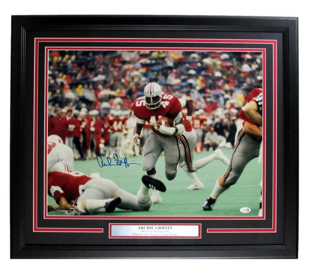 Archie Griffin OSU 1974/ 1975 Heisman Winner Signed 16x20 Photo Framed JSA 209214: Archie Griffin OSU 1974/ 1975 Heisman Winner Signed 16x20 Photo Framed JSA 209214 Item Specifics: Autograph Authentication: James Spence Authentication (JSA) Original/Reprint: Original Product: Photo 