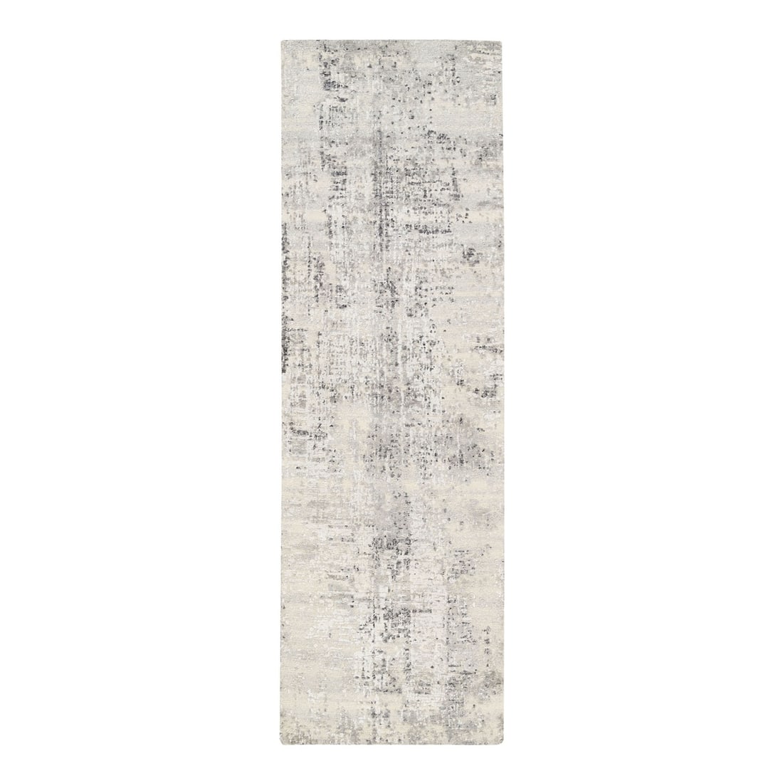 2'5"x8' Hand Knotted Undyed Natural Wool Modern Beige Runner Rug: 2'5"x8' Hand Knotted Undyed Natural Wool Modern Beige Runner Rug Hand-knotted in natural wool, this modern beige runner rug boasts an undyed beauty with an Oriental design. Measuring 2'5" x 8', it fea