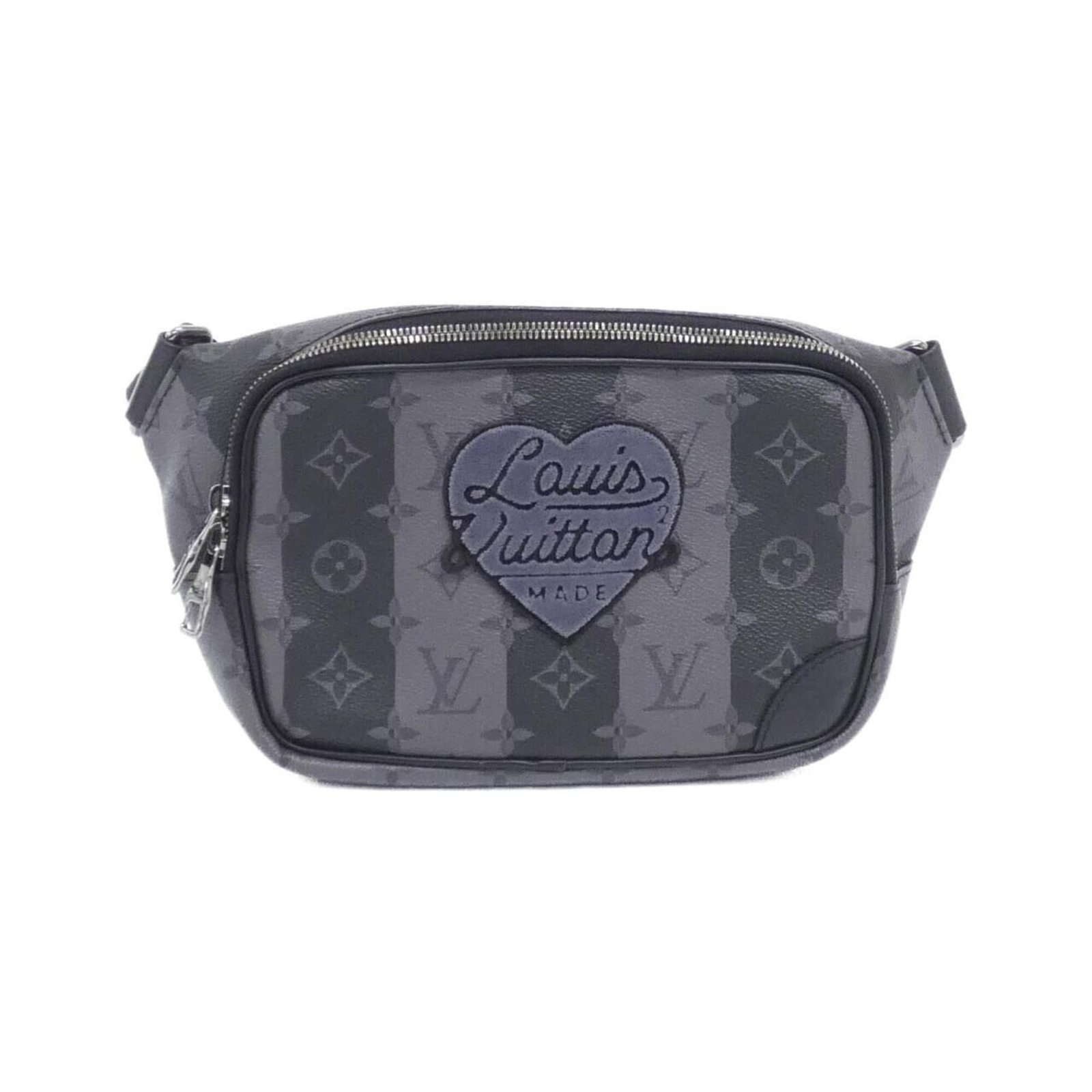 Coated Canvas Shoulder Bag By Louis Vuitton: Coated Canvas Shoulder Bag By Louis Vuitton Coated canvas shoulder bag by Louis Vuitton, featuring the iconic monogram pattern in black. This stylish and versatile bag measures 17cm x 30cm x 6cm, maki