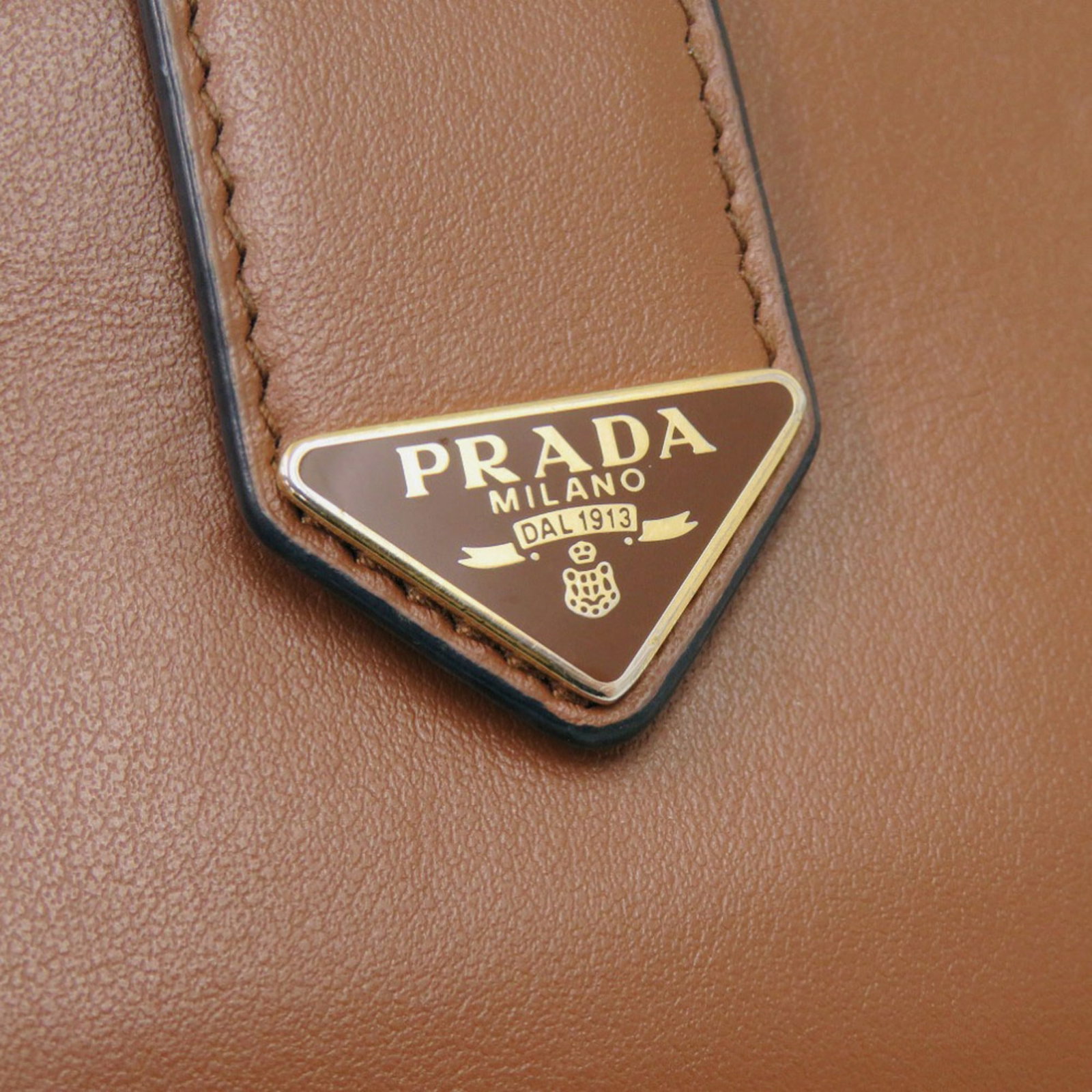 Long Wallet Leather Bi Fold Prada - 9