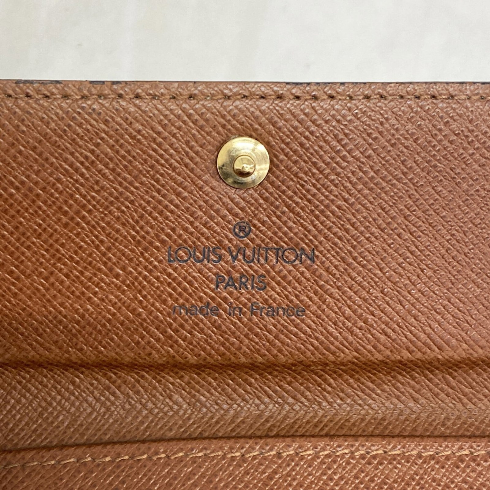 Louis Vuitton Keycase - 4