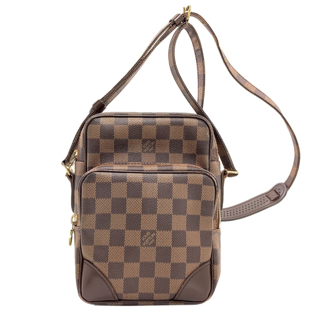 Damier Canvas Louis Vuitton N48074 Amazon Shoulder Bag: Damier Canvas Louis Vuitton N48074 Amazon Shoulder Bag Damier canvas exterior adds a touch of classic style to this Brown shoulder bag from LOUIS VUITTON, featuring the iconic Damier pattern. The bag'