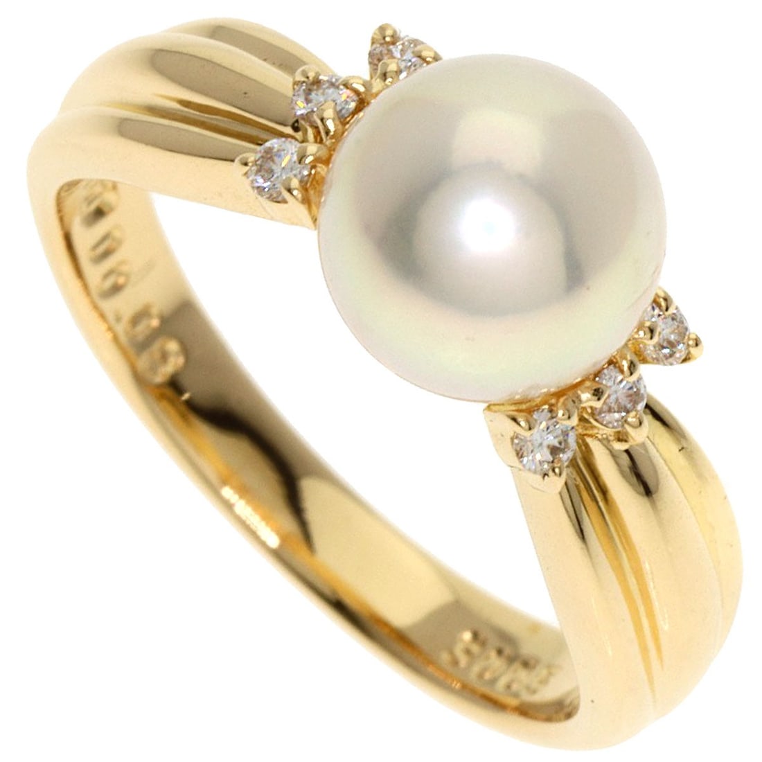 K18 Yellow Gold Pearl Ring Pola: K18 Yellow Gold Pearl Ring Pola K18 Yellow Gold Pearl Ring Pola boasts a stunning gold setting and a delicate pearl accent, adding a touch of elegance to any outfit. The ring's K18 yellow gold materia