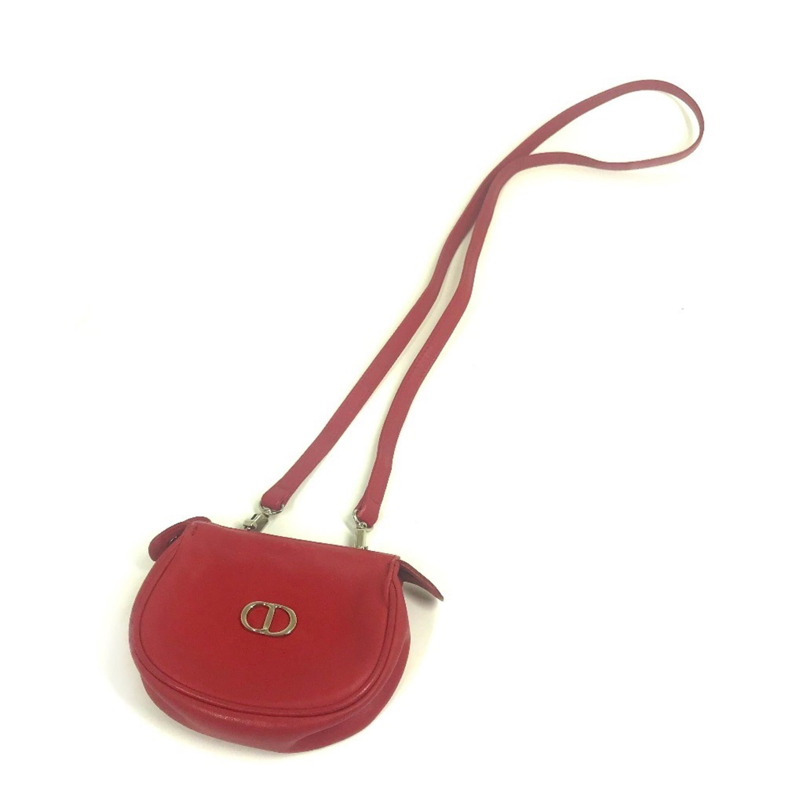 Dior Leather Shoulder Bag Christian: Dior Leather Shoulder Bag Christian Red leather shoulder bag from Christian Dior, measuring 11.5cm x 9cm x 3cm in width, height, and depth, with a longest shoulder strap of 41.3 inches. The bag featur