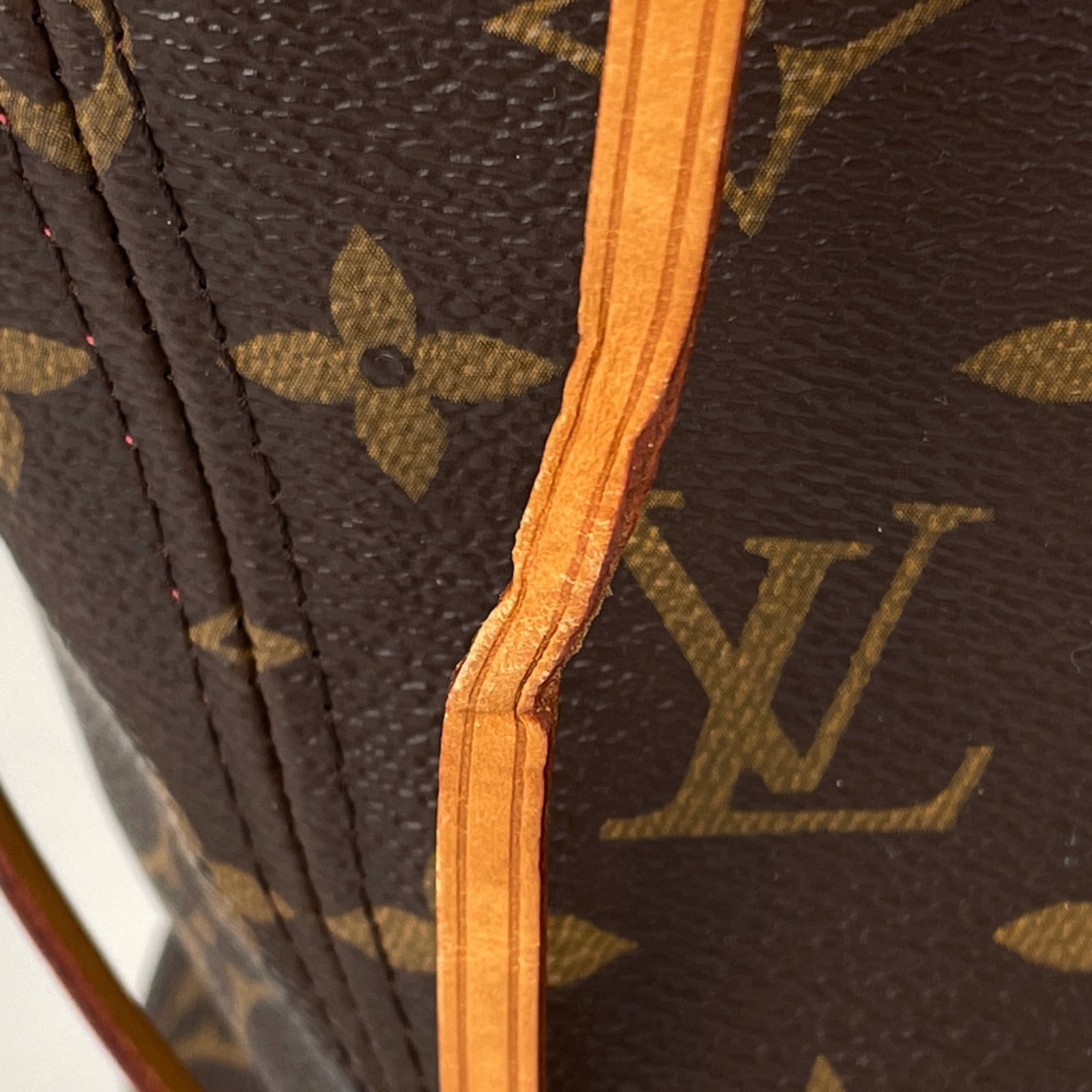 Vuitton Louis Tote Monogram Handbag - 4