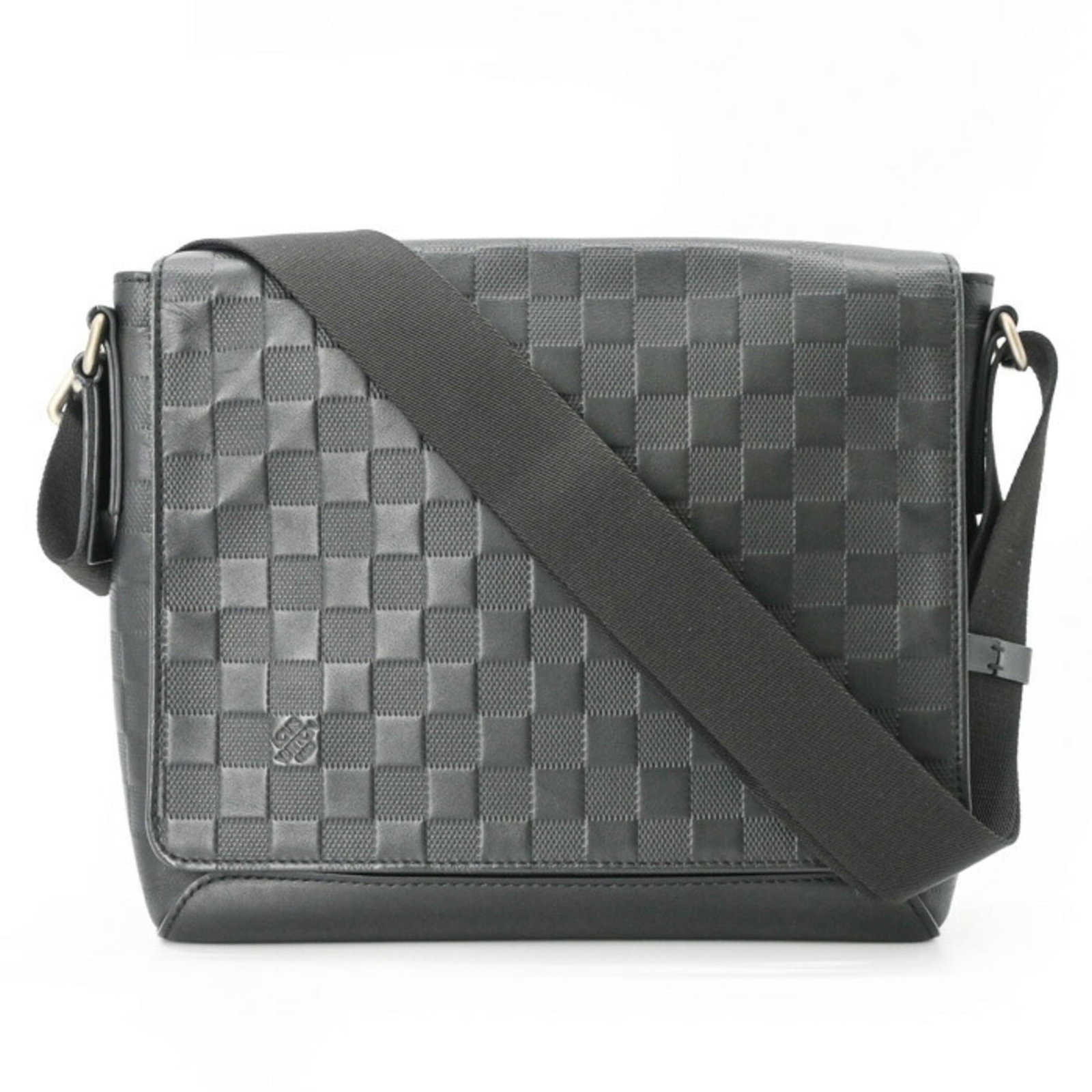 Damier Infini Shoulder Bag by Louis Vuitton: Damier Infini Shoulder Bag by Louis Vuitton The Damier Infini Shoulder Bag by Louis Vuitton boasts its iconic Damier Infini pattern in black, a timeless and sophisticated design that exudes luxury. Me