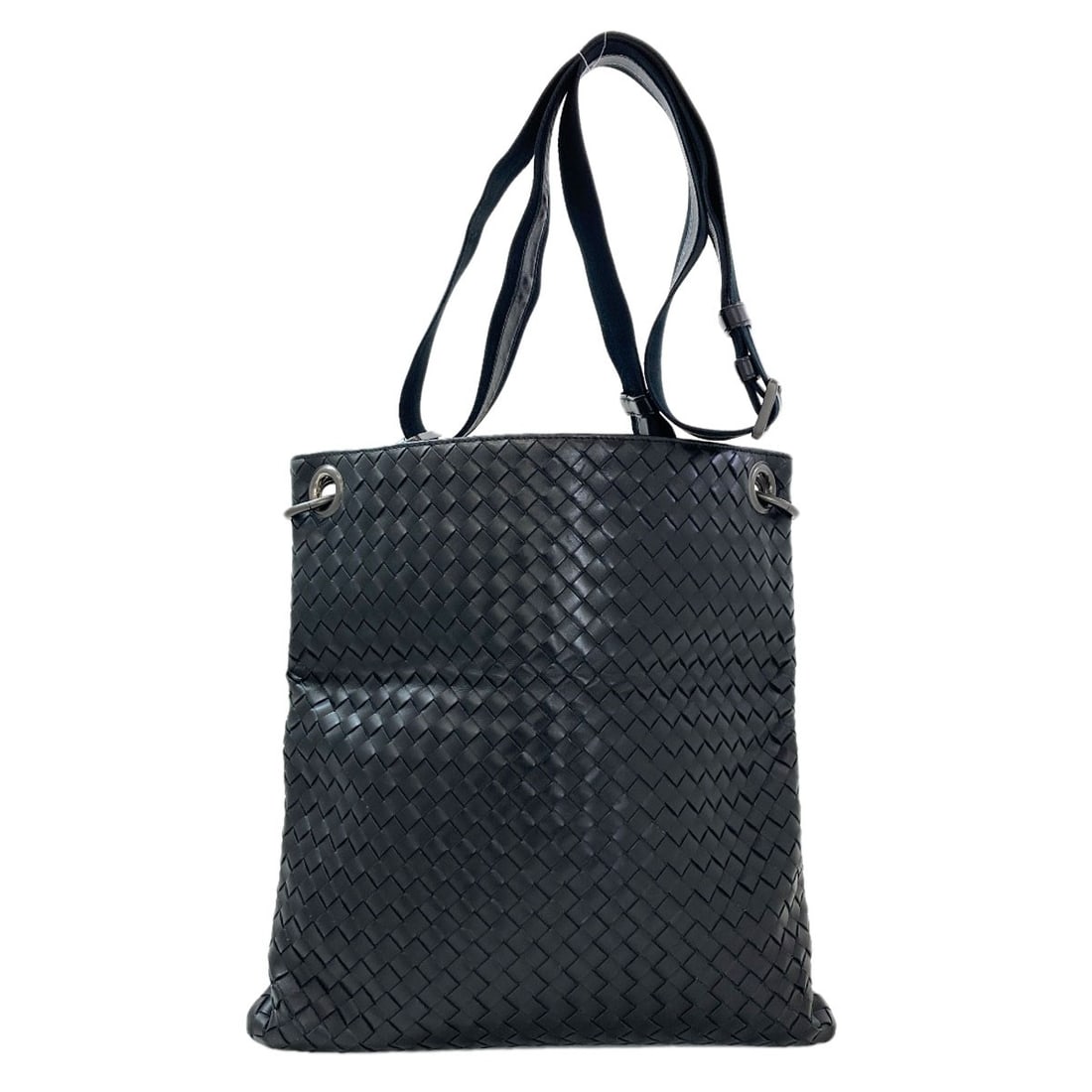 Veneta Intrecciato Calf Bag Shoulder: Veneta Intrecciato Calf Bag Shoulder Black calf exterior, a sleek and sophisticated choice for everyday carry. The Veneta Intrecciato Calf Bag Shoulder boasts a timeless design with its signature
