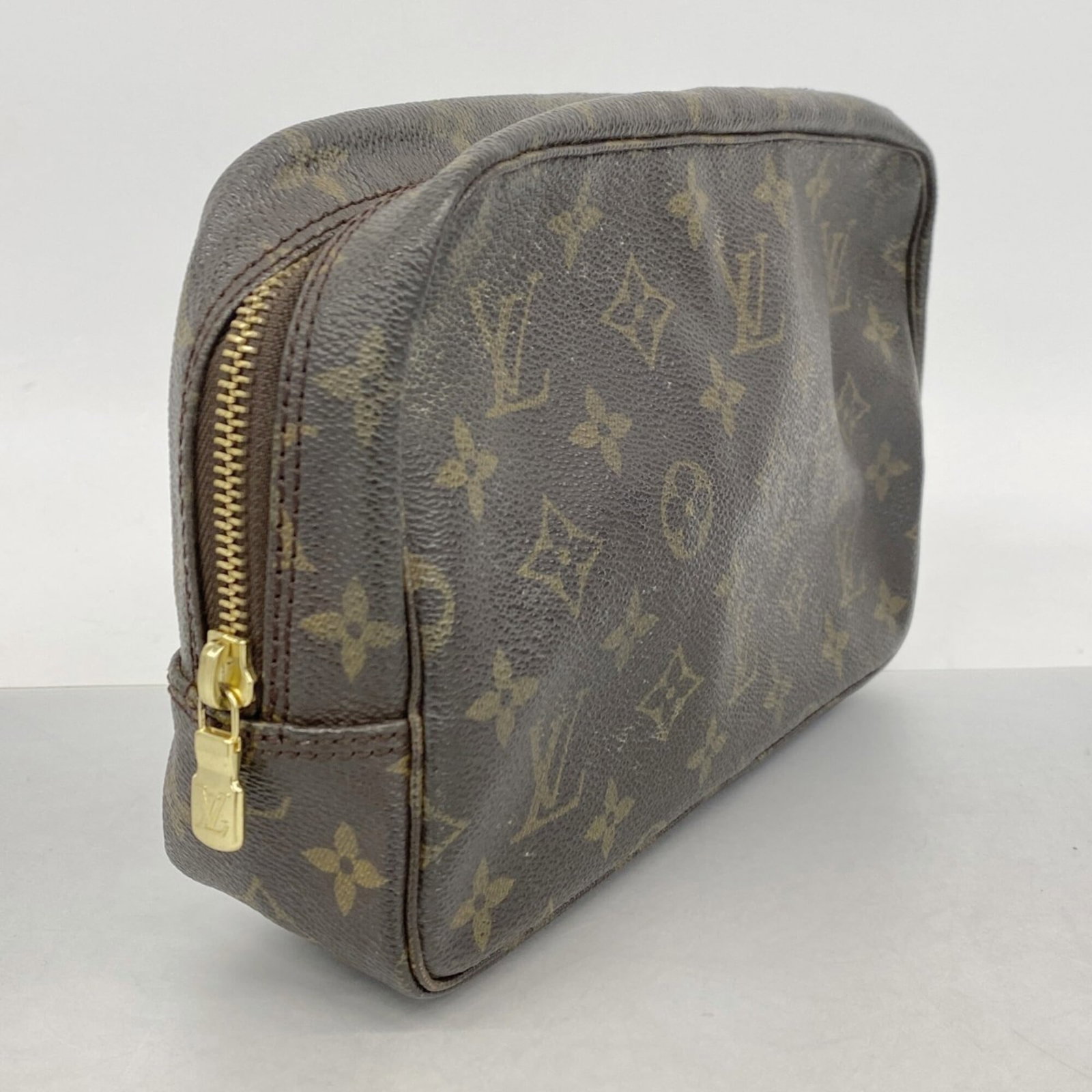 Louis Vuitton Pouch - 2