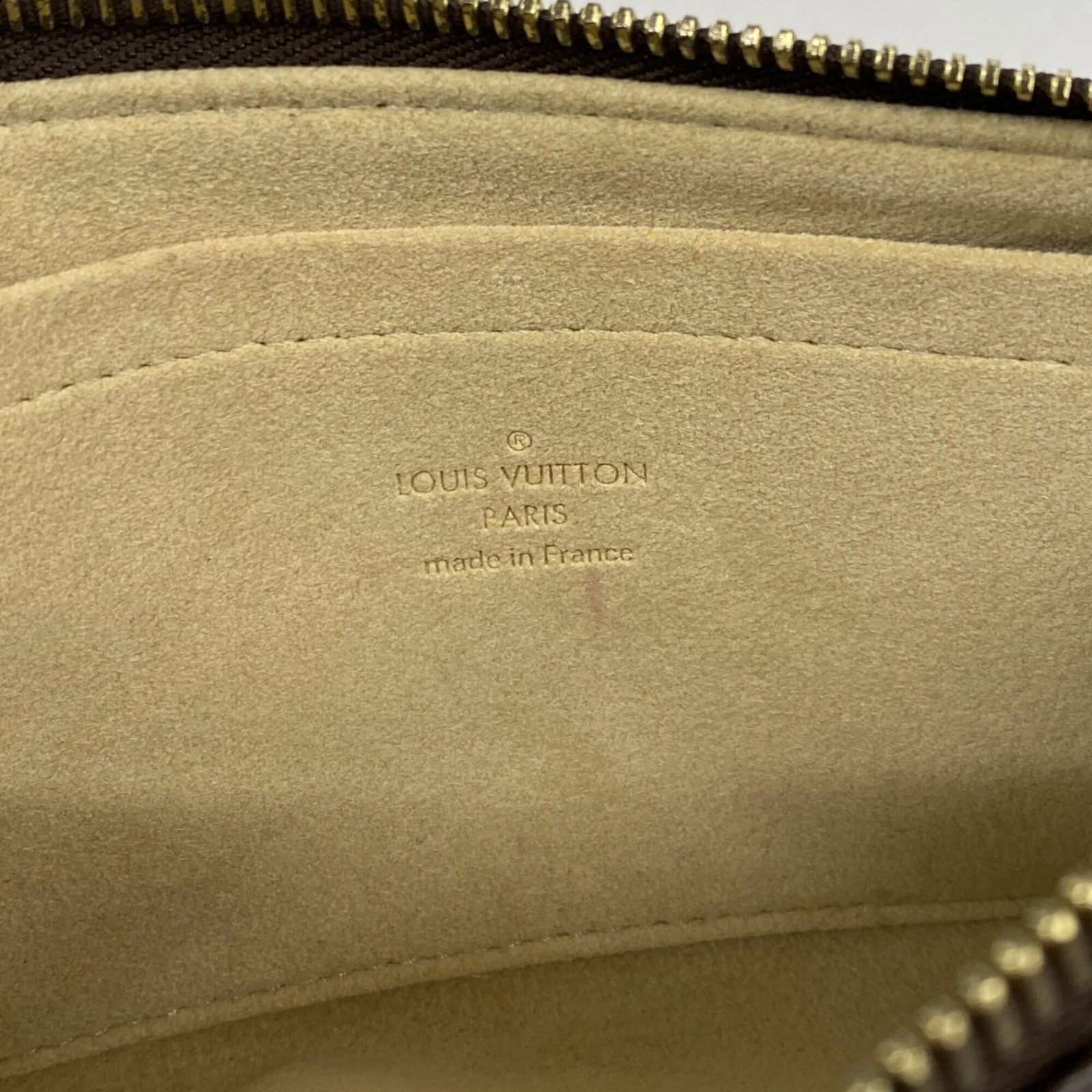 Louis Vuitton Pouch - 5