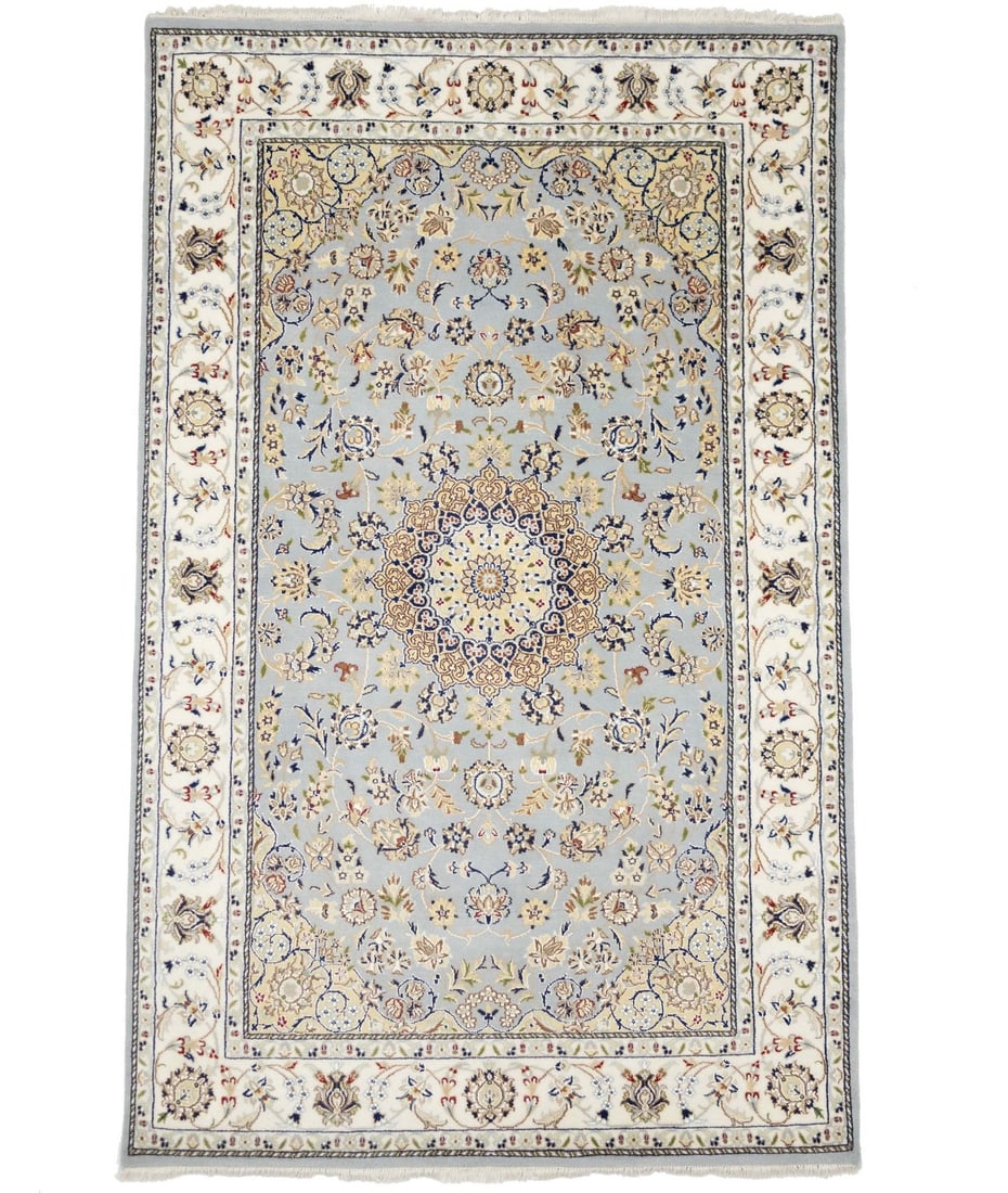 5X8 Ft Wool Silk Indo-Nain Light Blue Oriental Rug Floral Medallion Design Hand-Knotted: 5X8 Ft Wool Silk Indo-Nain Light Blue Oriental Rug Floral Medallion Design Hand-Knotted Hand-knotted in wool and silk, this stunning 5x8 ft floral medallion design rug boasts an exquisite light blue b