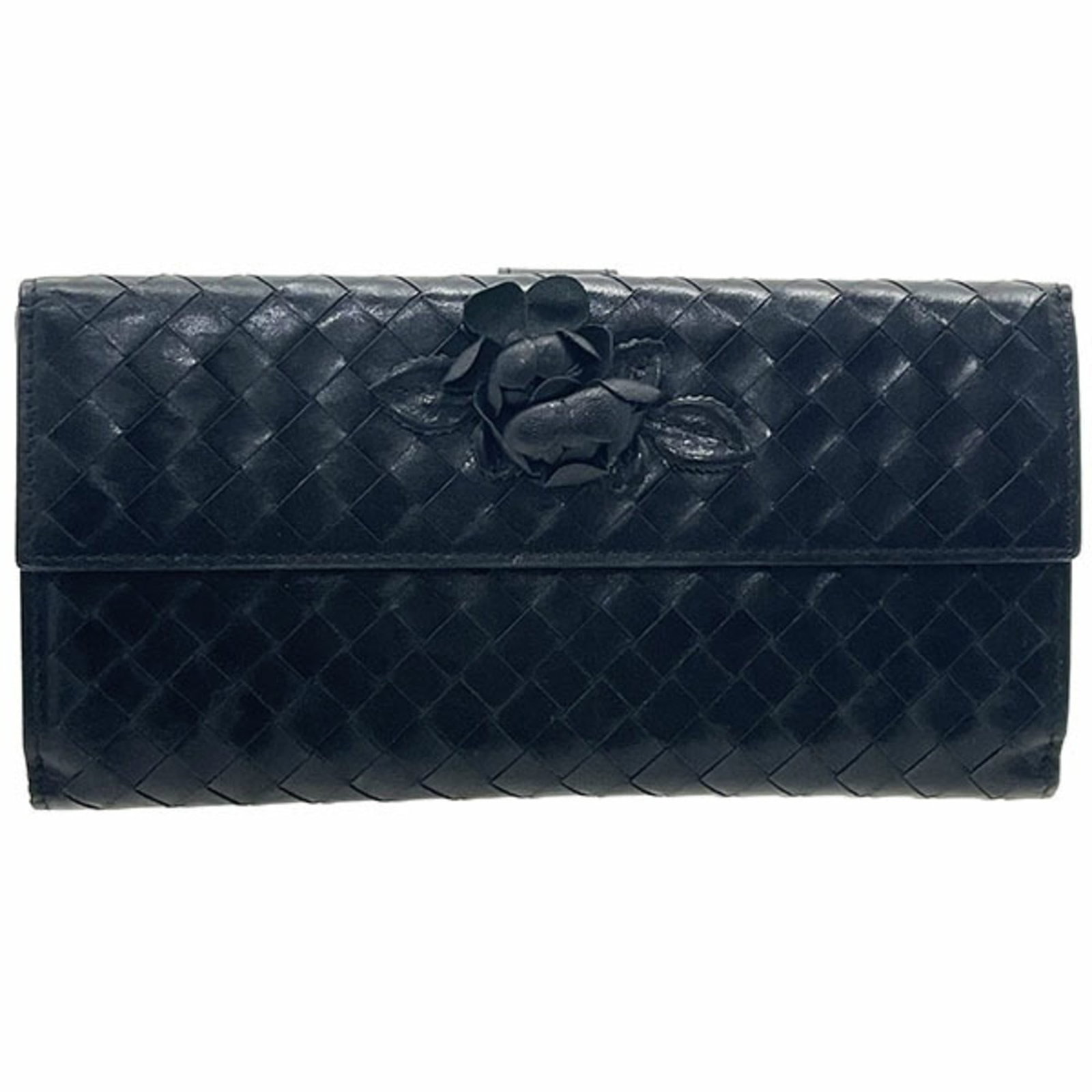 Veneta Bottega Long Wallet Leather Bi Fold: Veneta Bottega Long Wallet Leather Bi Fold Bottega Veneta's long wallet features sleek black leather construction, measuring 9.5cm x 18.8cm x 2cm. This bi-fold design offers a classic and sophisticate
