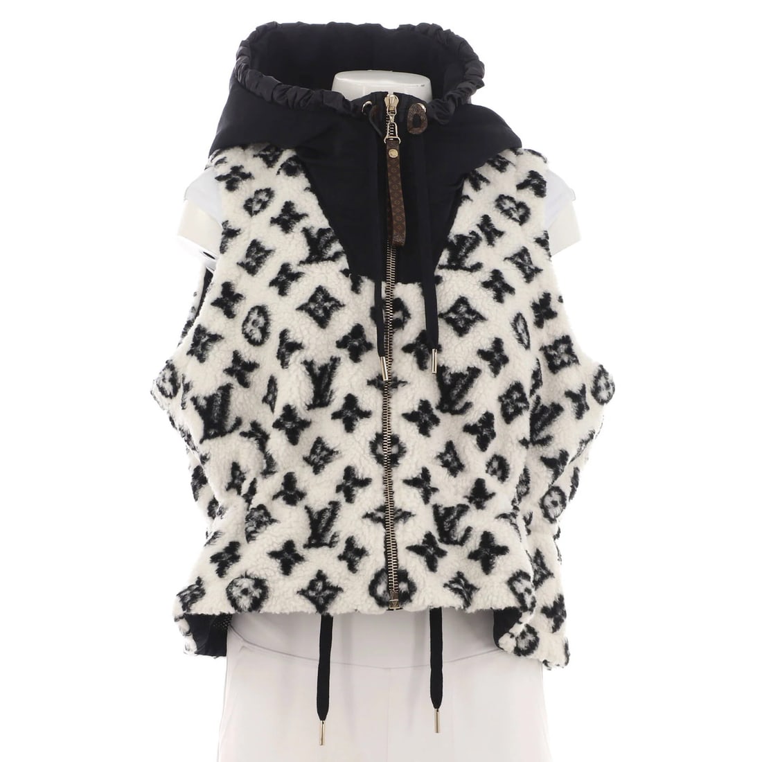 Vest women zip hooded teddy Louis Vuitton Monogram Wool Blend Fleece: Vest women zip hooded teddy Louis Vuitton Monogram Wool Blend Fleece Women's Louis Vuitton Teddy Zip Hooded Vest in Monogram Wool Blend Fleece, featuring a classic design with a white exterior and bla