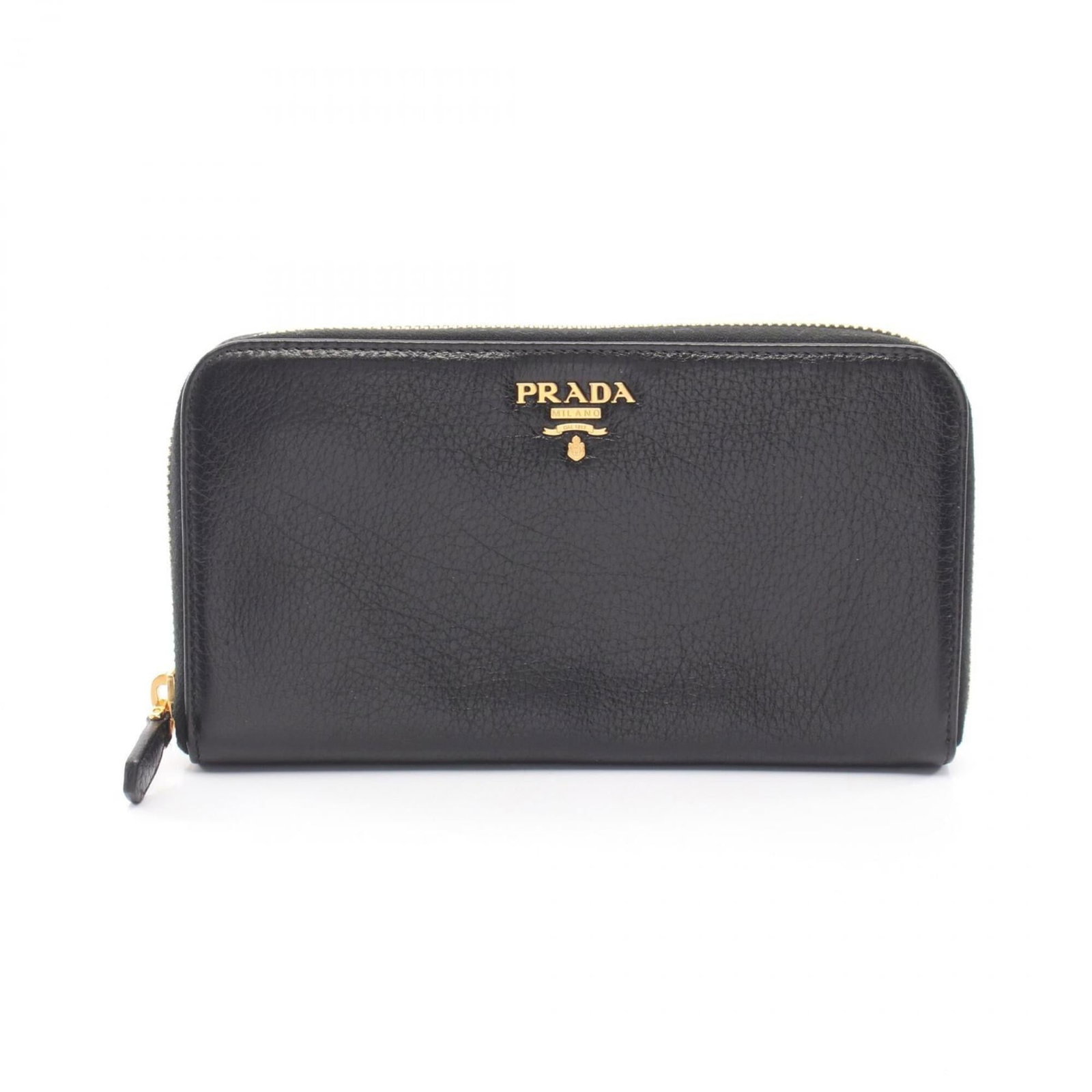 Long Wallet Leather Bi Fold Prada: Long Wallet Leather Bi Fold Prada Black leather bi-fold wallet from Prada, measuring 10.5cm x 18.5cm x 2.5cm, offering a sleek and compact design for everyday use. The long wallet features a classic b