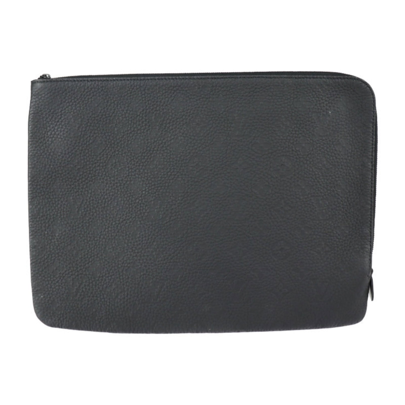 Clutch Bag Leather Louis Vuitton: Clutch Bag Leather Louis Vuitton Taurillon leather craftsmanship meets timeless elegance in this sleek black Louis Vuitton clutch bag, measuring 25cm x 34cm. Its classic design and formal style make