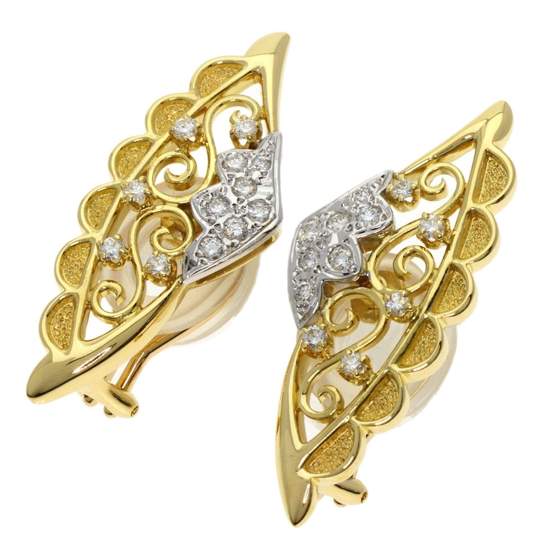 K18 Yellow Gold Diamond Earring by Mikimoto: K18 Yellow Gold Diamond Earring by Mikimoto K18 Yellow Gold Diamond Earring by Mikimoto boasts two stunning diamonds, each weighing 0.21ct, set in high-quality K18 yellow gold. The earrings' sleek des