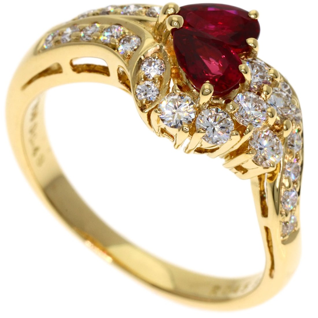 K18 Ruby Diamond Ring Yellow Gold: K18 Ruby Diamond Ring Yellow Gold K18 Ruby Diamond Ring Yellow Gold features a stunning diamond with a total carat weight of R 0.45ct and D 0.48ct, set in high-quality K18 yellow gold. This beautiful 
