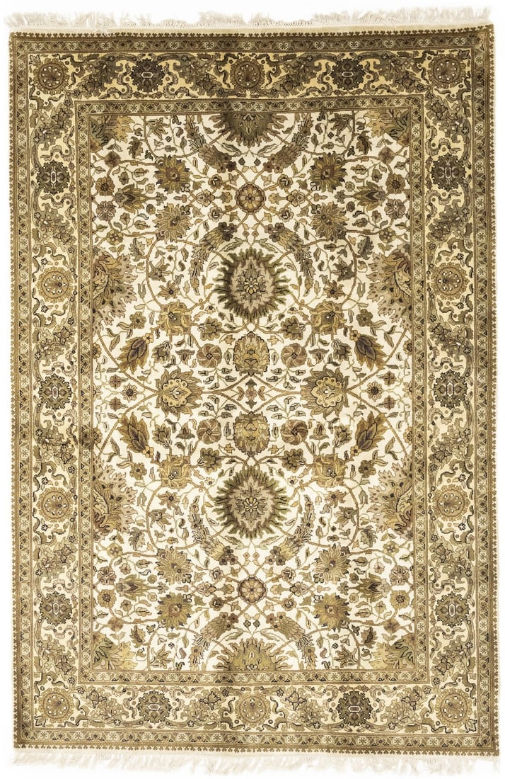 Handmade 6X9 Floral Agra Jaipur Oriental Rug Thick Pile Home Decor Carpet Hand-Knotted: Handmade 6X9 Floral Agra Jaipur Oriental Rug Thick Pile Home Decor Carpet Hand-Knotted Thick, plush wool foundation underlies the vibrant floral pattern on this hand-knotted Agra Jaipur Oriental rug. 