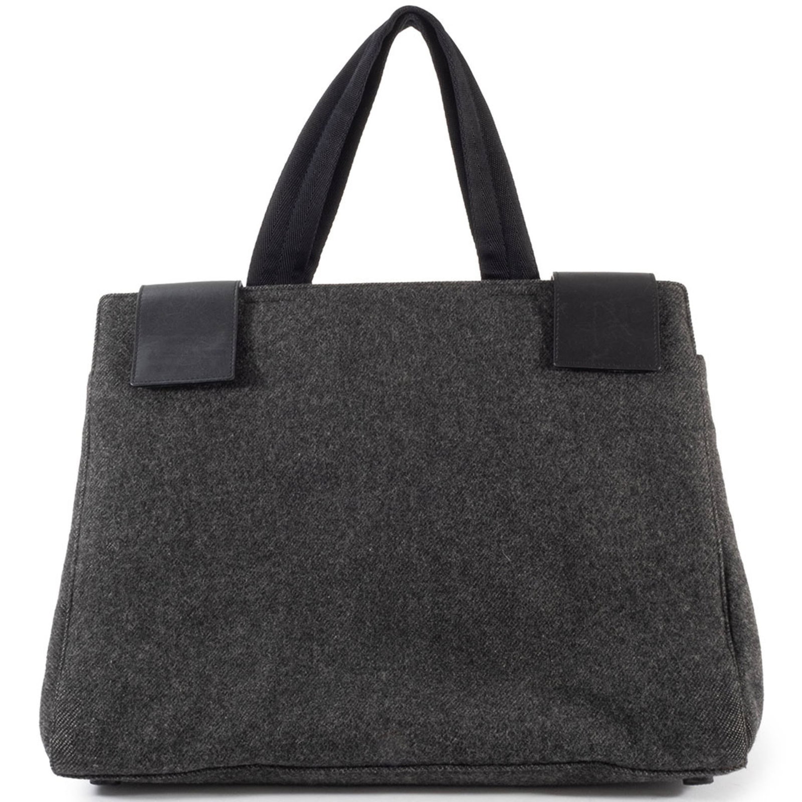 Polyester Handbag Prada: Polyester Handbag Prada This Prada polyester handbag features a sleek gray color and measures 27.5cm x 36cm x 9cm, making it a compact yet stylish accessory. The bag comes with a clochette, key, and p