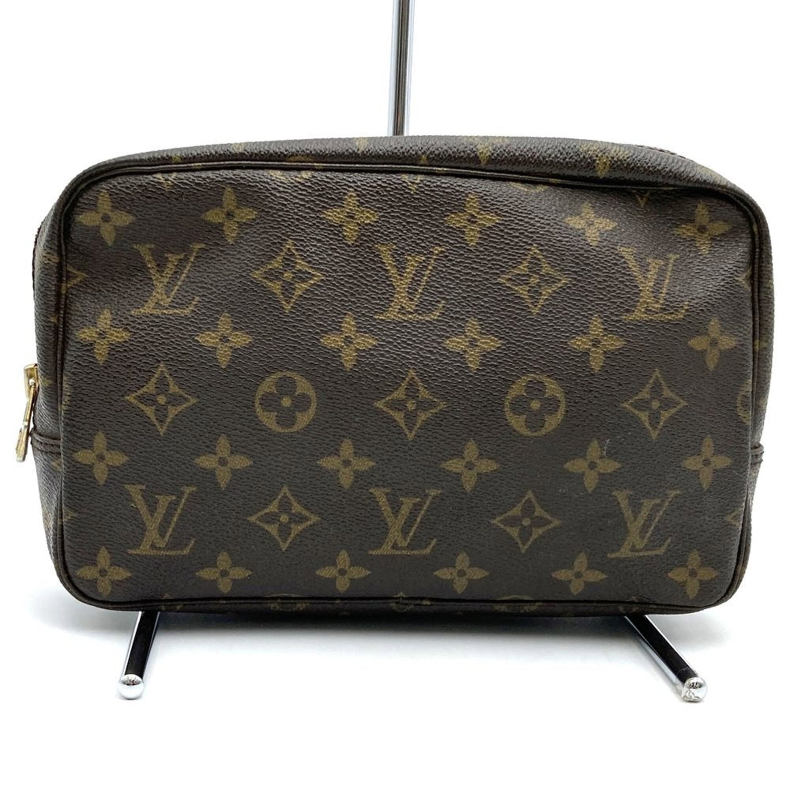 Monogram Pouch Louis Vuitton (1 of 7)