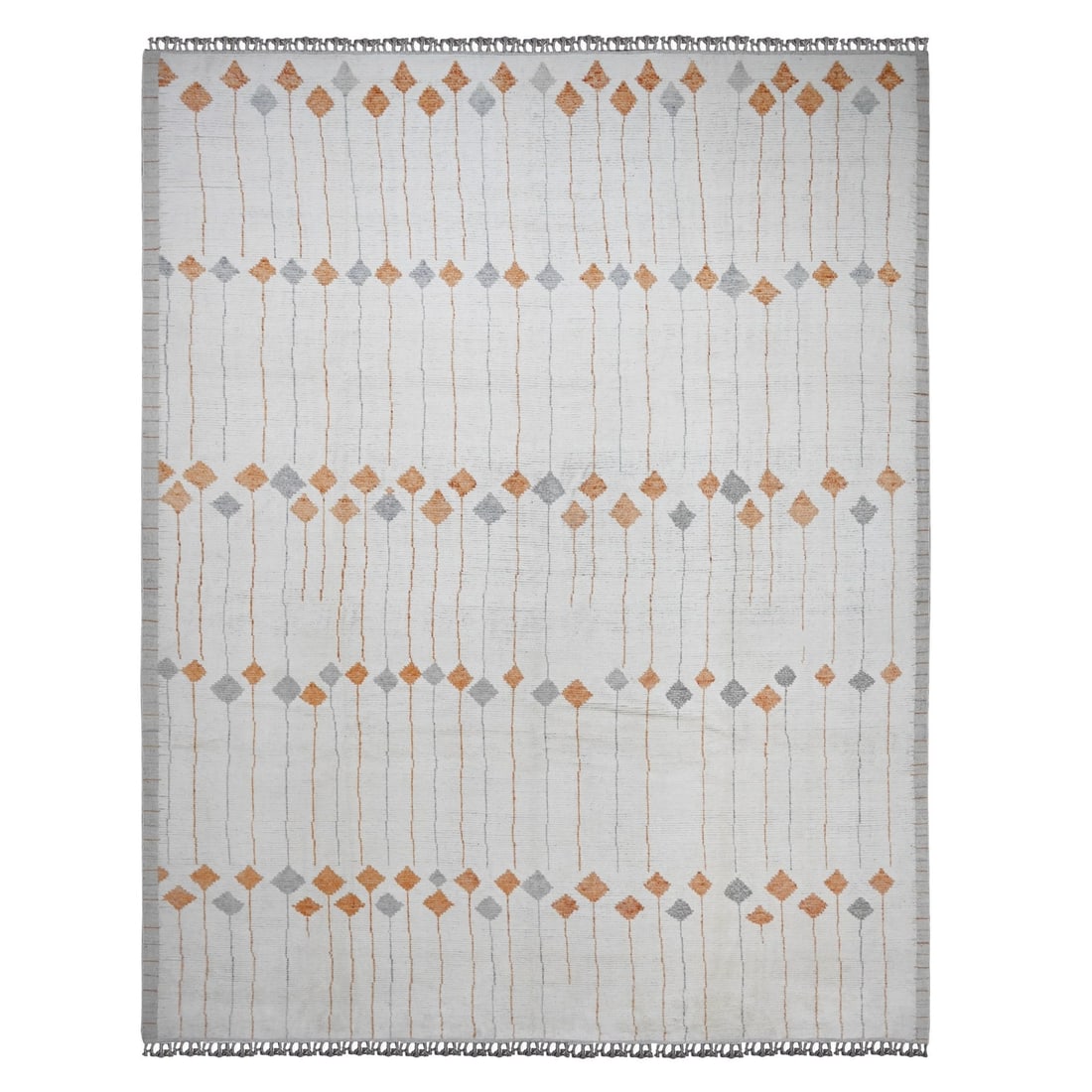 12'5"x15'2" White Moroccan Weave Kite Design Soft Wool Hand Knotted Rug: 12'5"x15'2" White Moroccan Weave Kite Design Soft Wool Hand Knotted Rug Soft and elegant, this 12'5"x15'2" White Moroccan Weave Kite Design Soft Wool Hand Knotted Rug boasts a timeless geometric patte