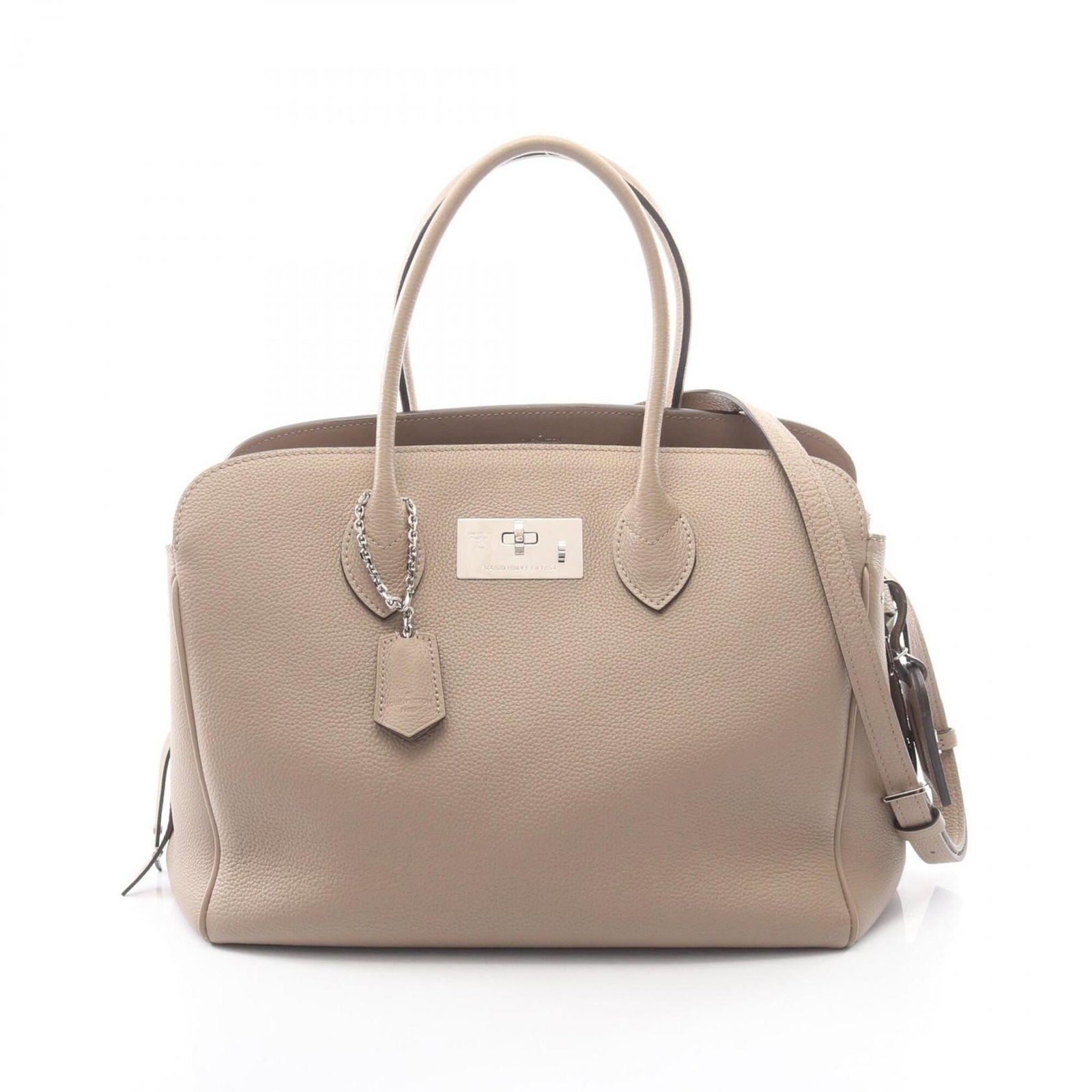 Handbag Louis Vuitton Leather: Handbag Louis Vuitton Leather Handbag made from Taurillon leather, a type of high-quality leather used by Louis Vuitton. The beige color and classic design make it a timeless accessory for women. Meas