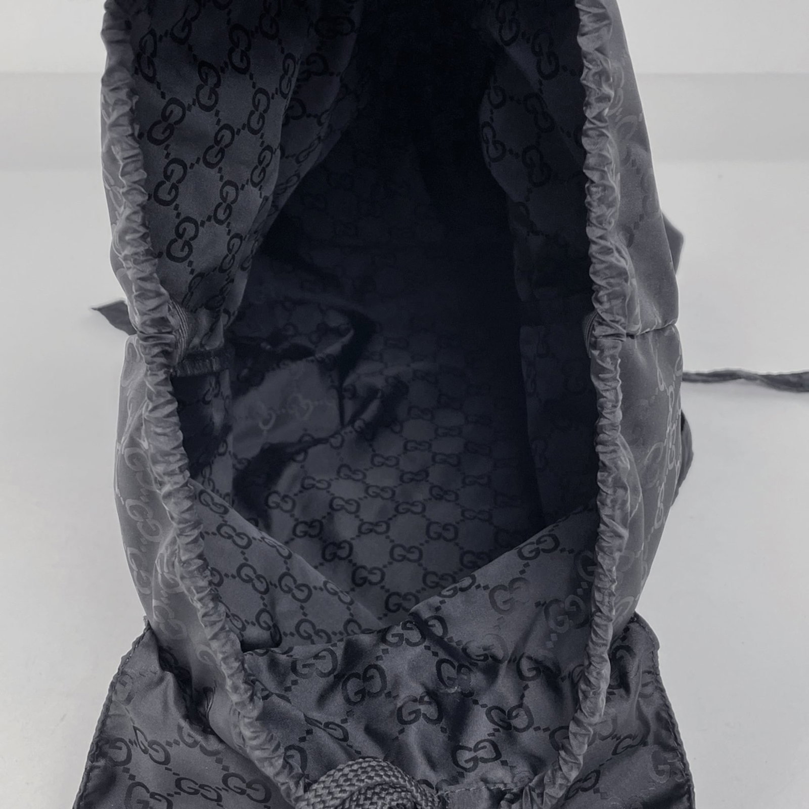 Nylon Leather Backpack Gucci - 7