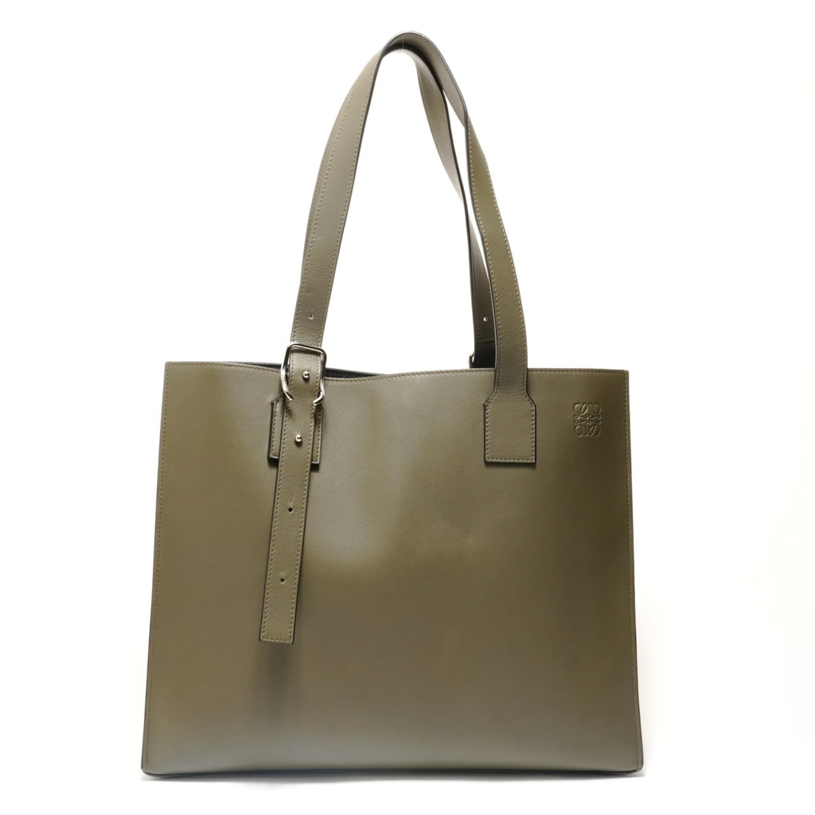 Loewe Tote Bag: Loewe Tote Bag Loewe tote bag in khaki, measuring 32cm x 39cm x 8cm. This classic design from Spain features a timeless combination of style and functionality. A versatile accessory for everyday use. 