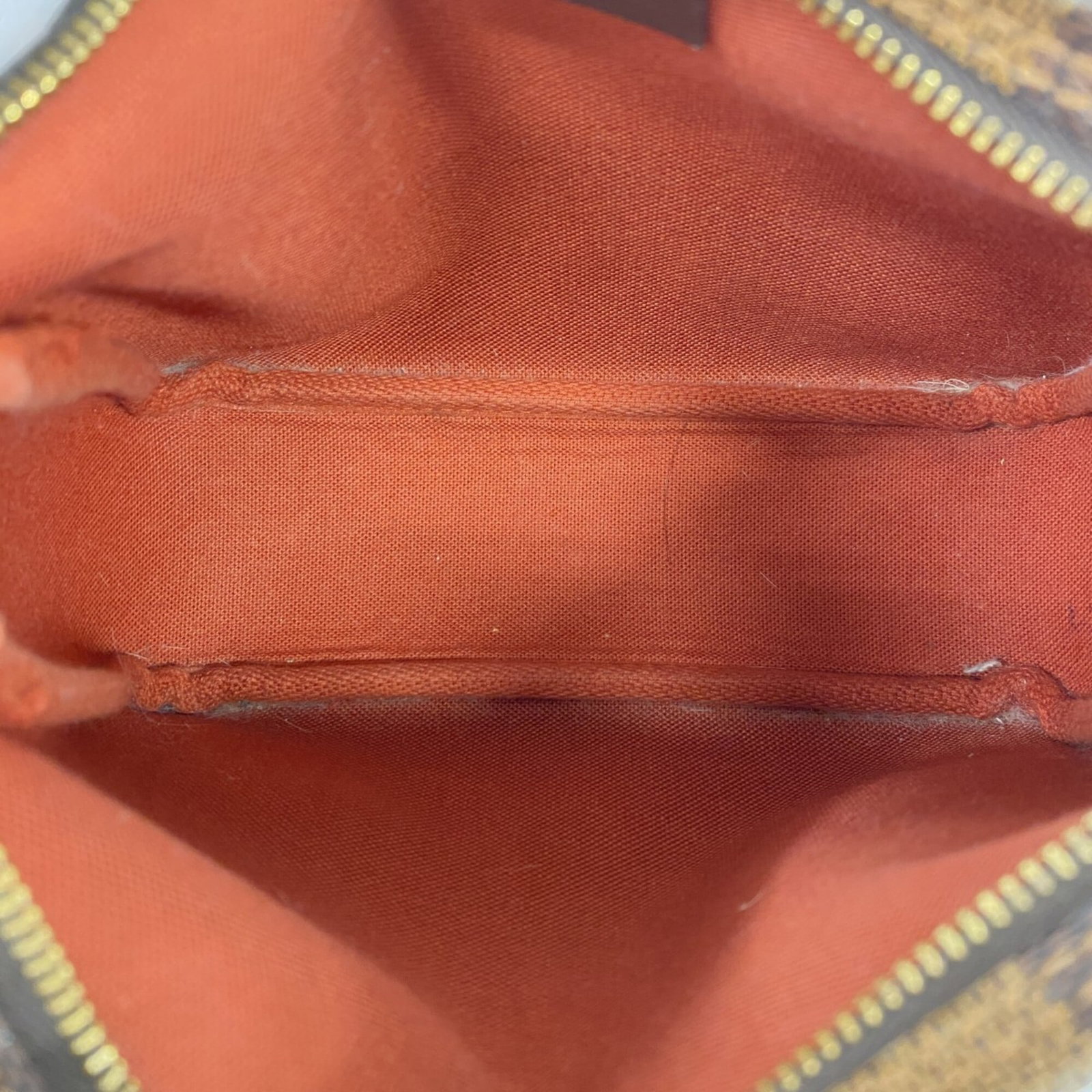 Louis Vuitton Pouch - 4