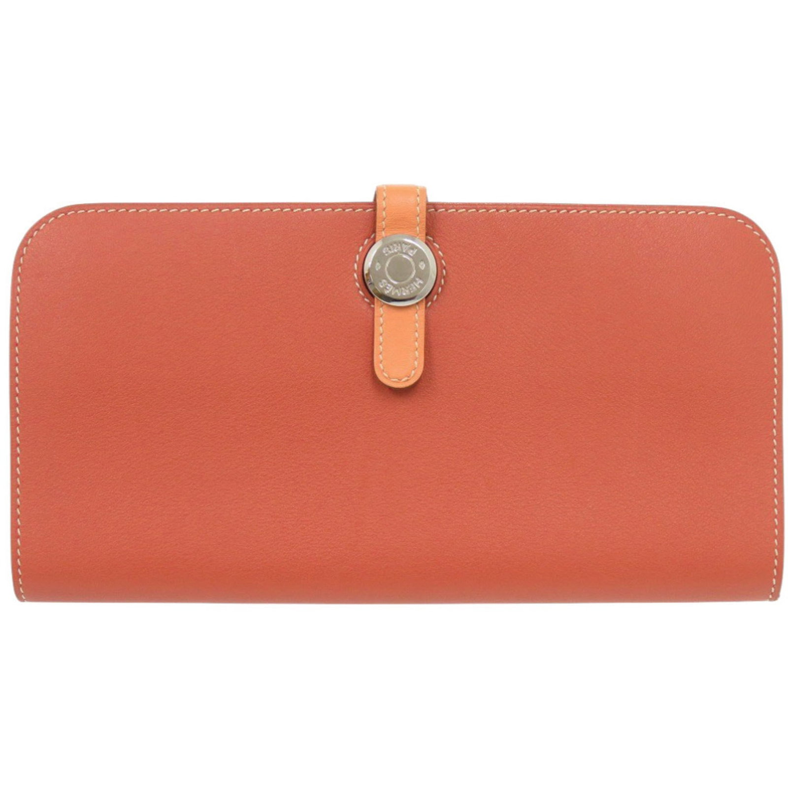Swift leather bi-fold wallet by Hermes long: Swift leather bi-fold wallet by Hermes long Swift leather bi-fold wallet by Hermes long features a sleek design with Crevette and Sanguine colors, showcasing the brand's signature style. Measuring 10.