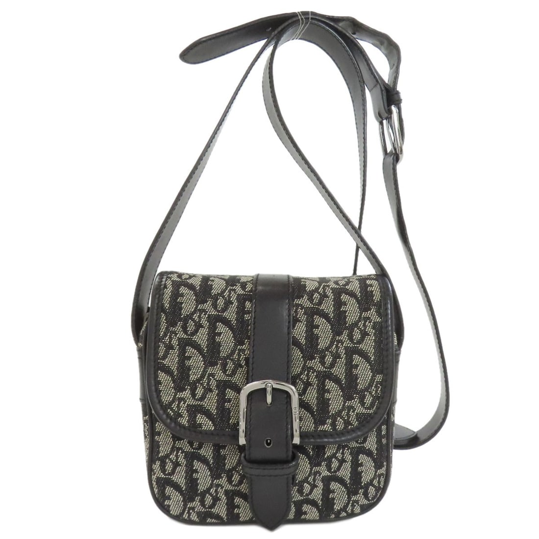 Pattern Shoulder Bag Canvas Christian Dior: Pattern Shoulder Bag Canvas Christian Dior Canvas shoulder bag from CHRISTIAN DIOR, characterized by its black exterior and canvas material. This style features a classic design with a signature touch