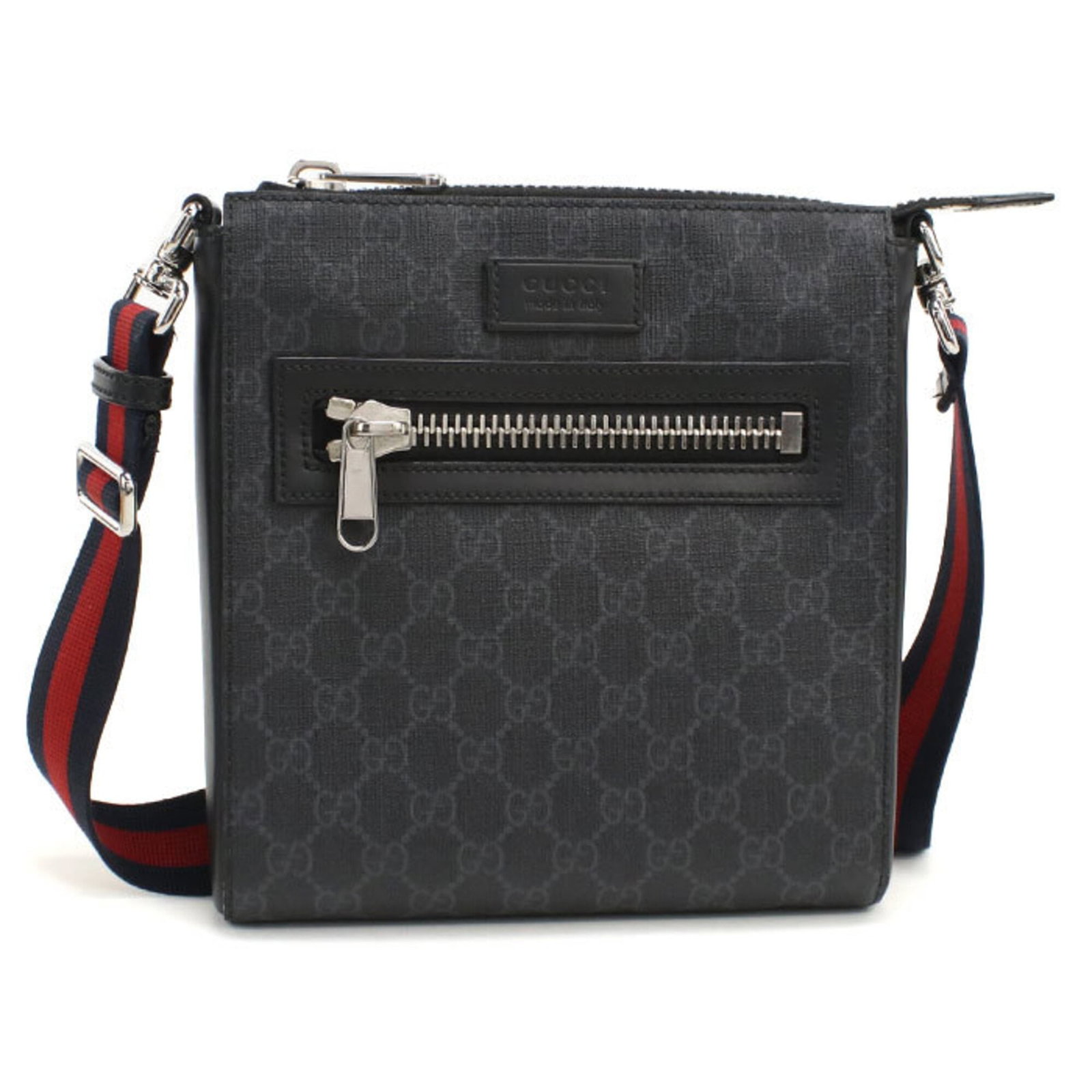 PVC gucci messenger shoulder bag: PVC gucci messenger shoulder bag Black PVC Gucci messenger shoulder bag with silver hardware, measuring 22.5cm x 21cm x 4cm. This Italian-made bag features a distinctive design and sleek material cons