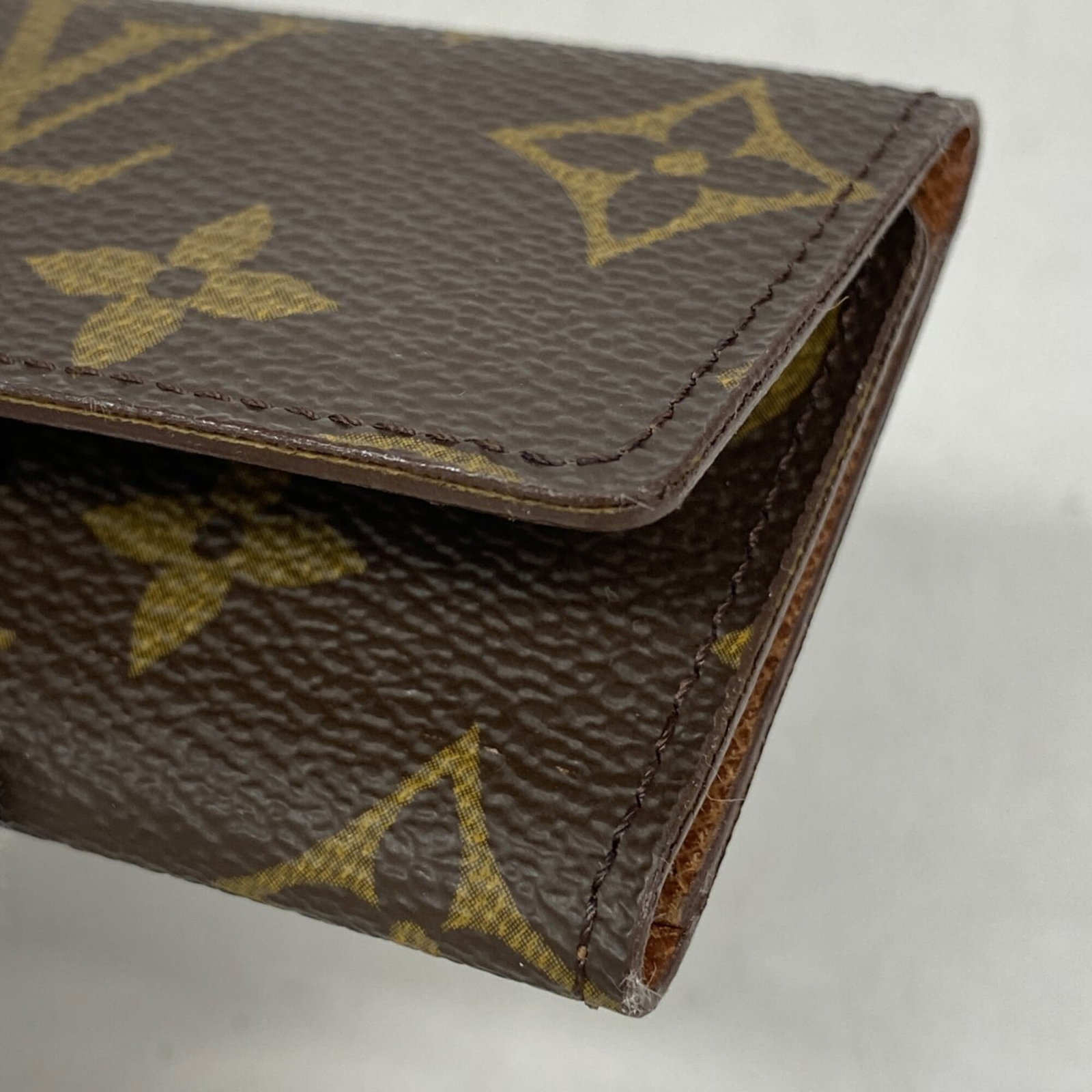 Louis Vuitton Keycase - 6