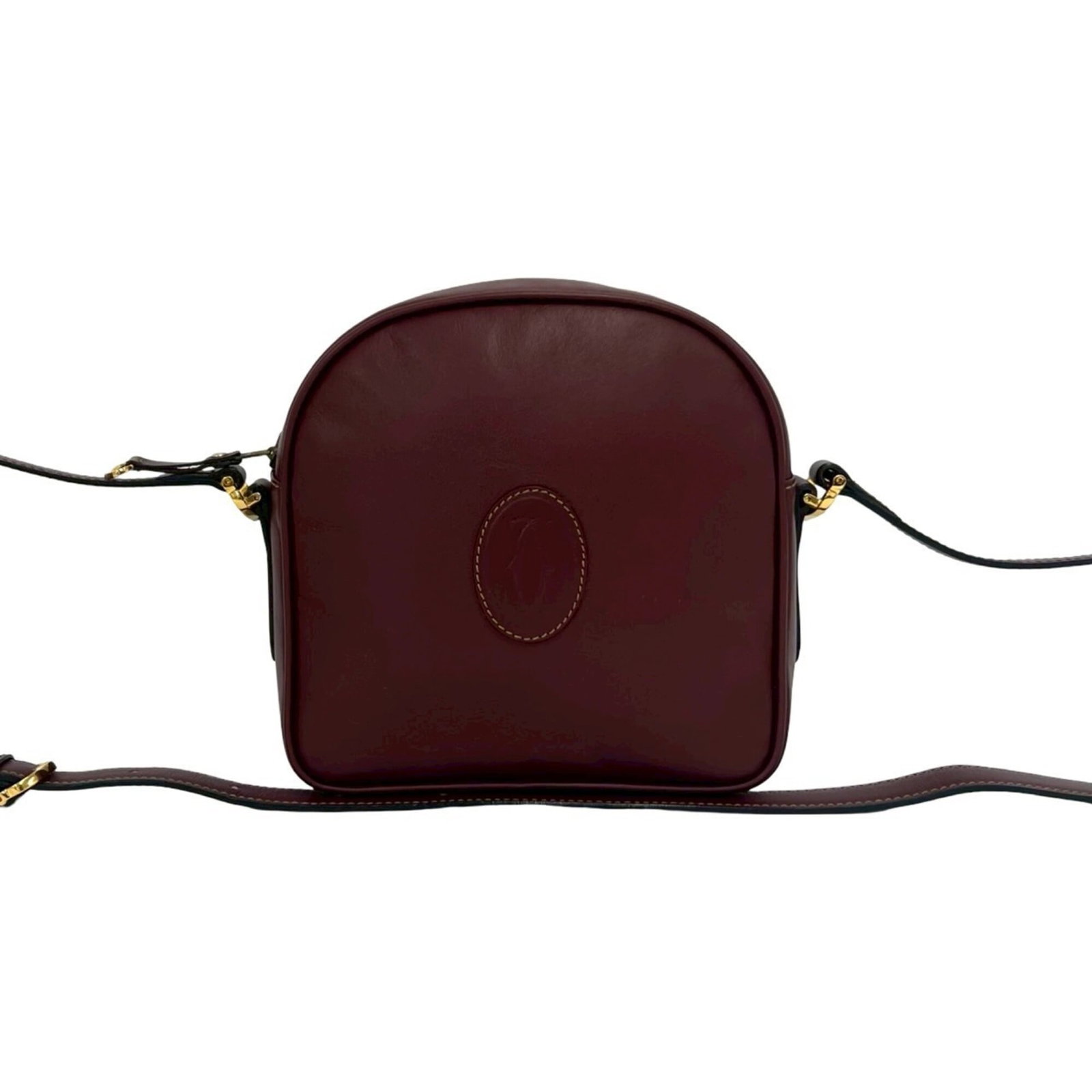 Cartier Pochette Shoulder Bag Leather: Cartier Pochette Shoulder Bag Leather Wine red leather Cartier Pochette shoulder bag with clean lines and classic design. Made from high-quality leather, this elegant bag measures 19cm x 19cm x 6.5cm.
