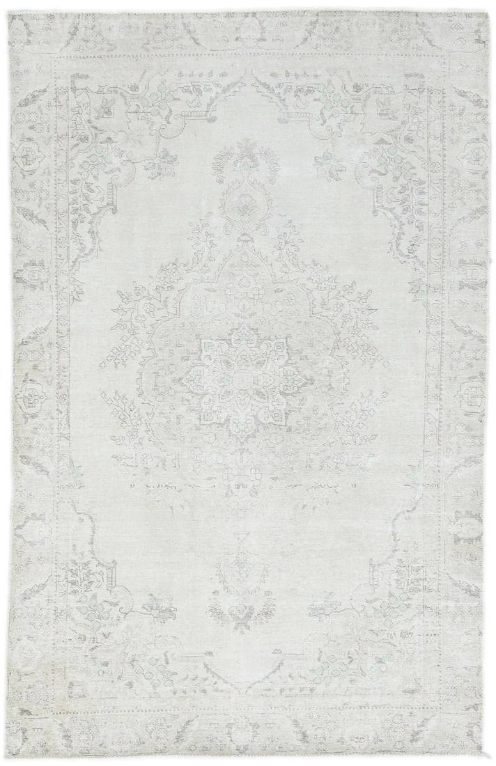 Handmade 6X9 Antique Oriental Rug Muted Floral Medallion Distressed Carpet Hand-Knotted: Handmade 6X9 Antique Oriental Rug Muted Floral Medallion Distressed Carpet Hand-Knotted Hand-knotted in wool, this 60-70 year old antique Oriental rug boasts a beautiful muted floral medallion design 