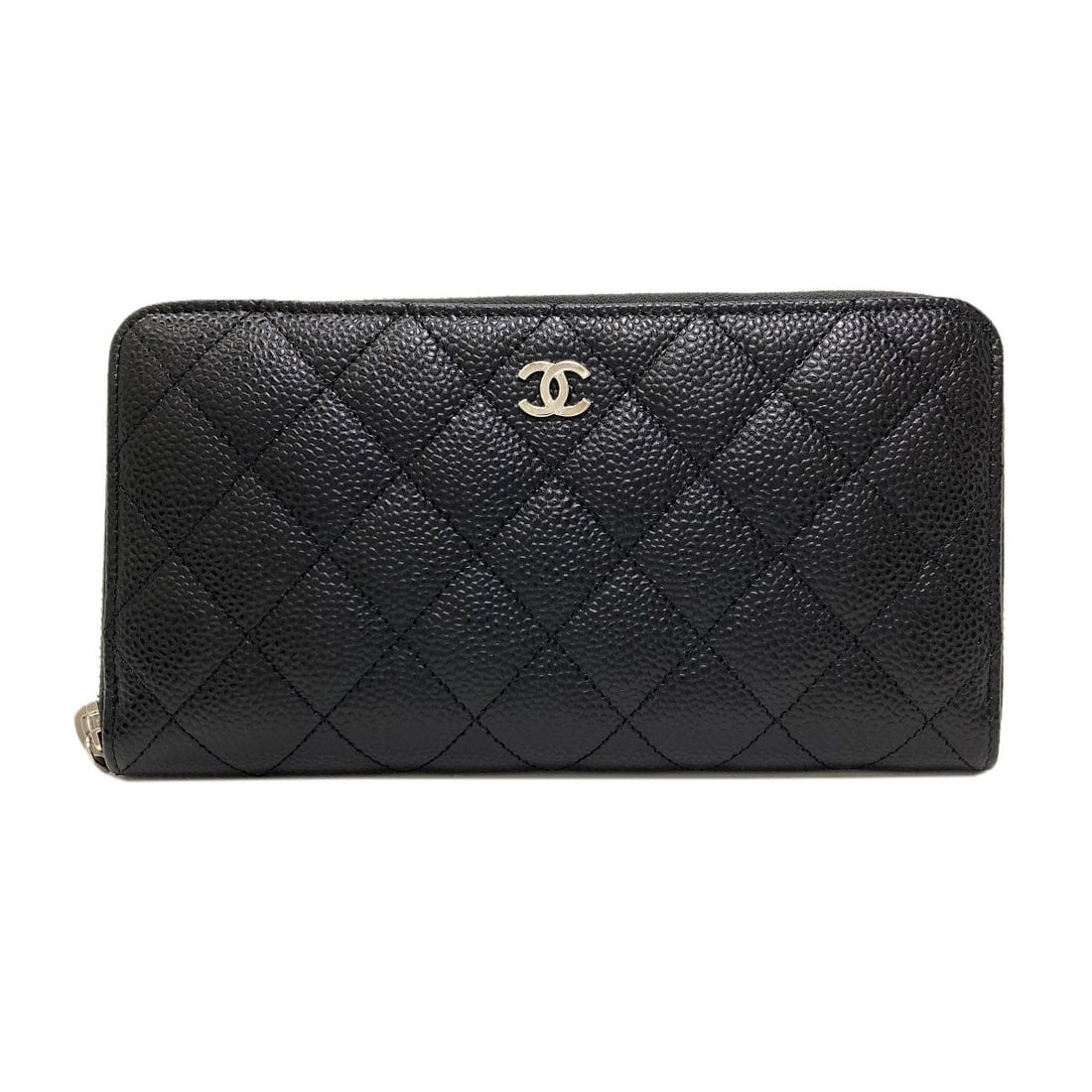 Chanel Matelasse Coco Mark Silverhardware Long Wallet (With Coin Pocket): Chanel Matelasse Coco Mark Silverhardware Long Wallet (With Coin Pocket) This sleek long wallet from CHANEL boasts a sophisticated design, featuring grained calfskin and silver hardware. The black ext