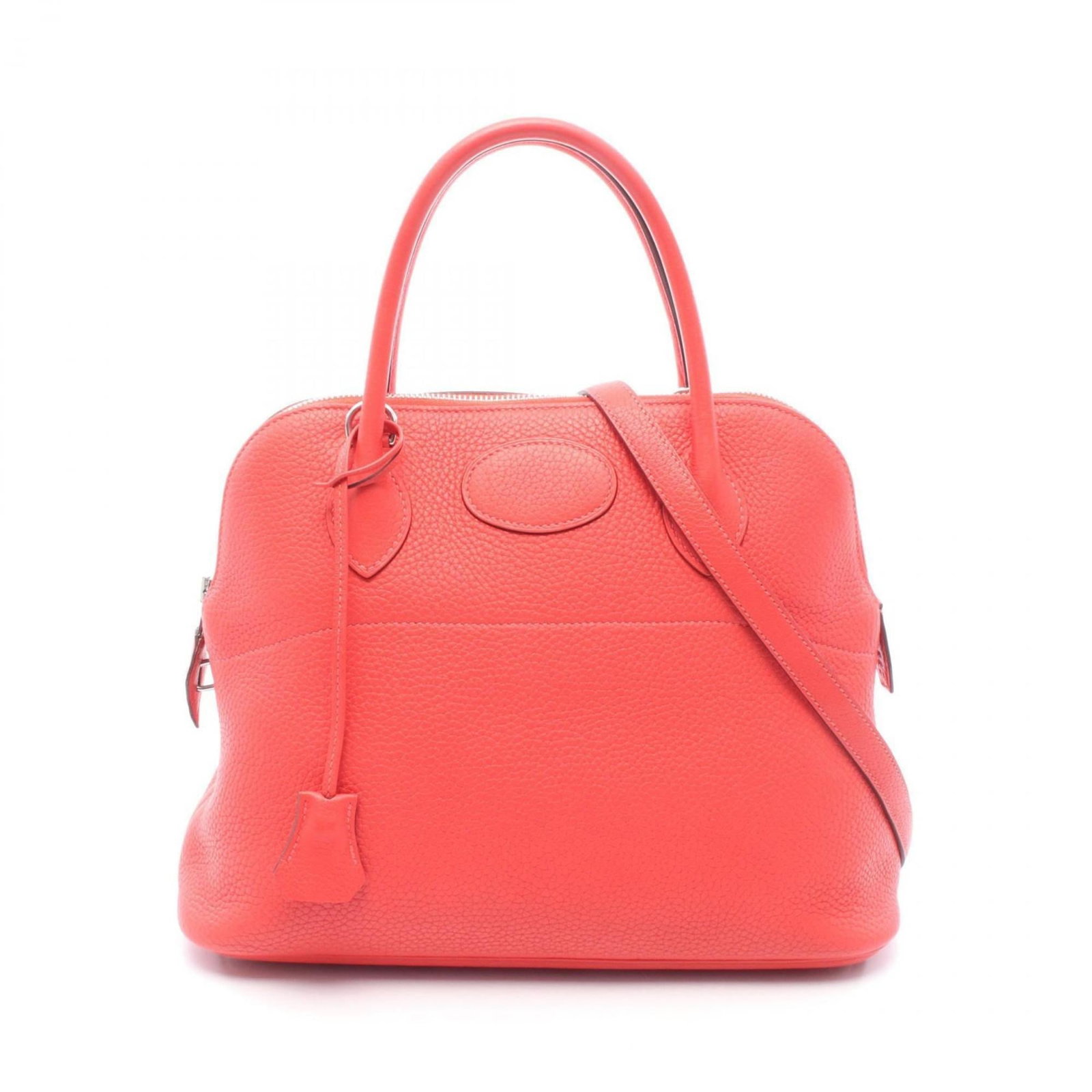 Hermes leather handbag: Hermes leather handbag Taurillon Clemence leather craftsmanship shines in this vibrant red Hermes handbag, showcasing the iconic brand's signature style. Measuring 24cm x 31cm x 12cm, it features a cl