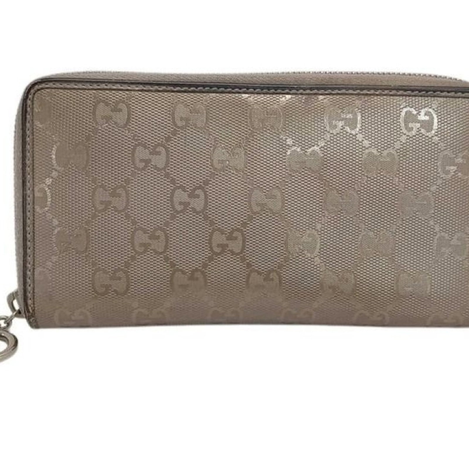 PVC Leather Bi Fold Wallet Long Gucci: PVC Leather Bi Fold Wallet Long Gucci PVC Leather Bi Fold Wallet Long Gucci features a unique blend of materials, combining PVC and leather for a distinctive look. Made in Italy, this bi-fold wallet b