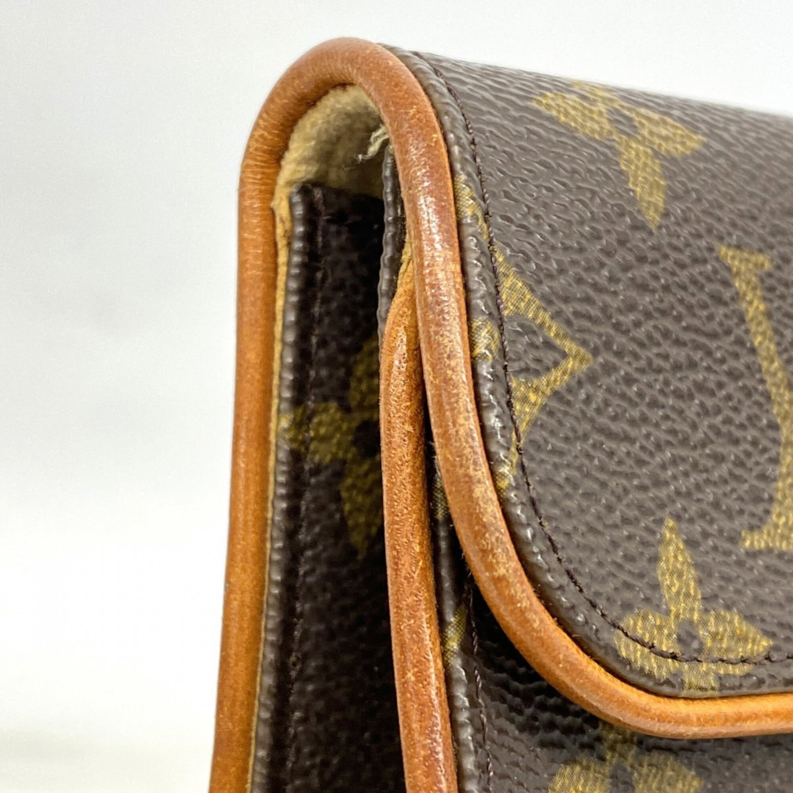 Vuitton Fanny Pack - 6