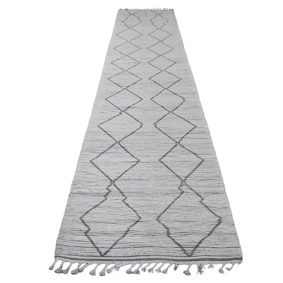 3'3"x15'5" White Geometric Moroccan Weave Wool Hand Knotted Runner Rug: 3'3"x15'5" White Geometric Moroccan Weave Wool Hand Knotted Runner Rug The 3'3"x15'5" White Geometric Moroccan Weave Wool Hand Knotted Runner Rug boasts an impressive size and intricate design, featur