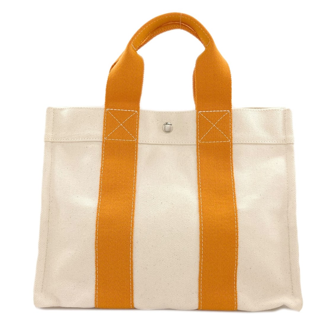 Hermes Bora Pm Silverhardware Handbag Canvas: Hermes Bora Pm Silverhardware Handbag Canvas White canvas handbag with silver hardware from HERMES, bearing the brand's signature style and understated elegance. This classic design features clean lin