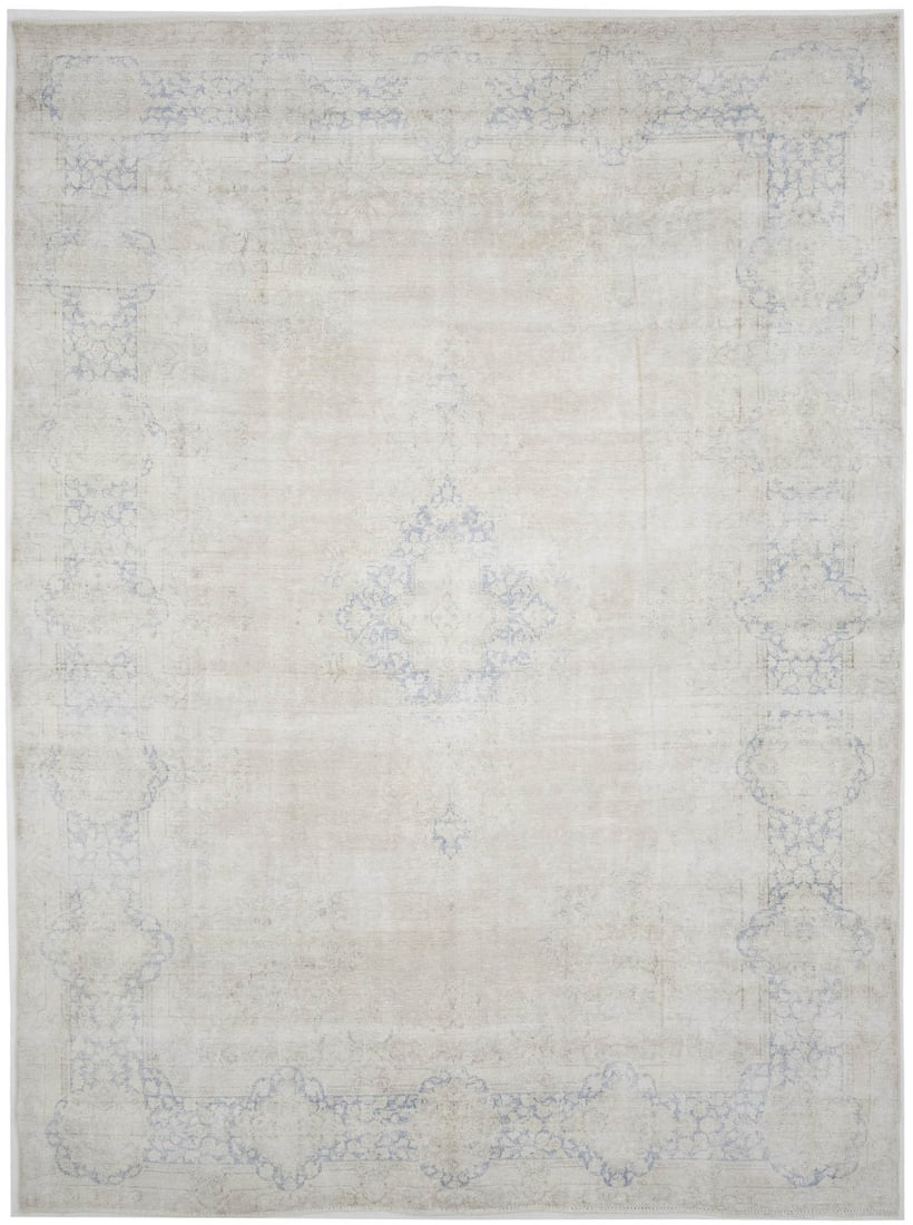 10X13 Antique Distressed Wool Oriental Rug Vintage Farmhouse Decor Carpet Hand-Knotted: 10X13 Antique Distressed Wool Oriental Rug Vintage Farmhouse Decor Carpet Hand-Knotted Hand-Knotted Wool Oriental Rug in Distressed Vintage Style. This 10x13 foot area rug boasts a traditional floral 