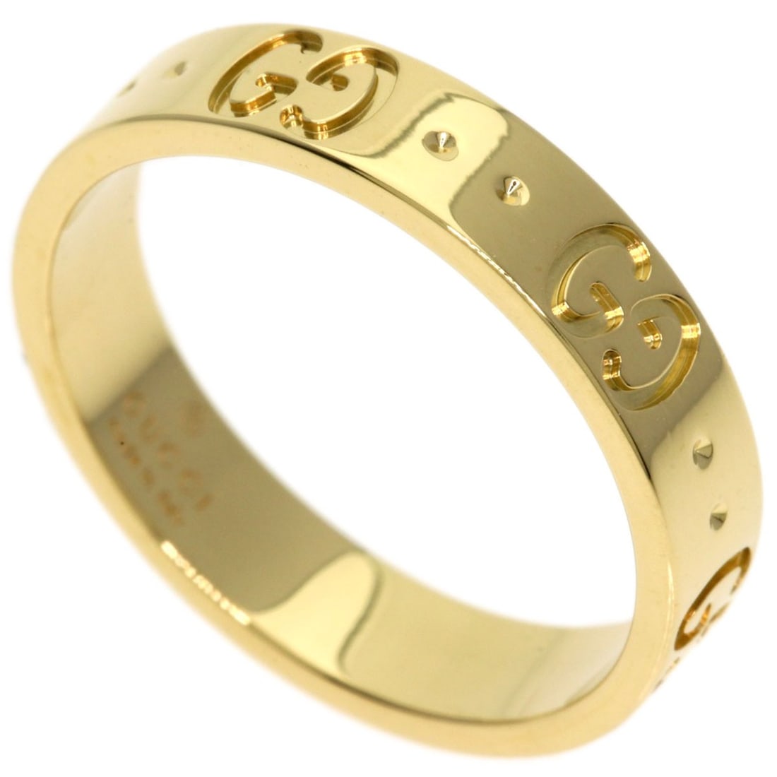 Gucci Icon K18 Yellow Gold Ring: Gucci Icon K18 Yellow Gold Ring K18 Yellow Gold Ring from GUCCI, featuring a striking gold metal exterior with no main stone. This ring boasts the purity of K18 gold, a hallmark of exceptional craftsm